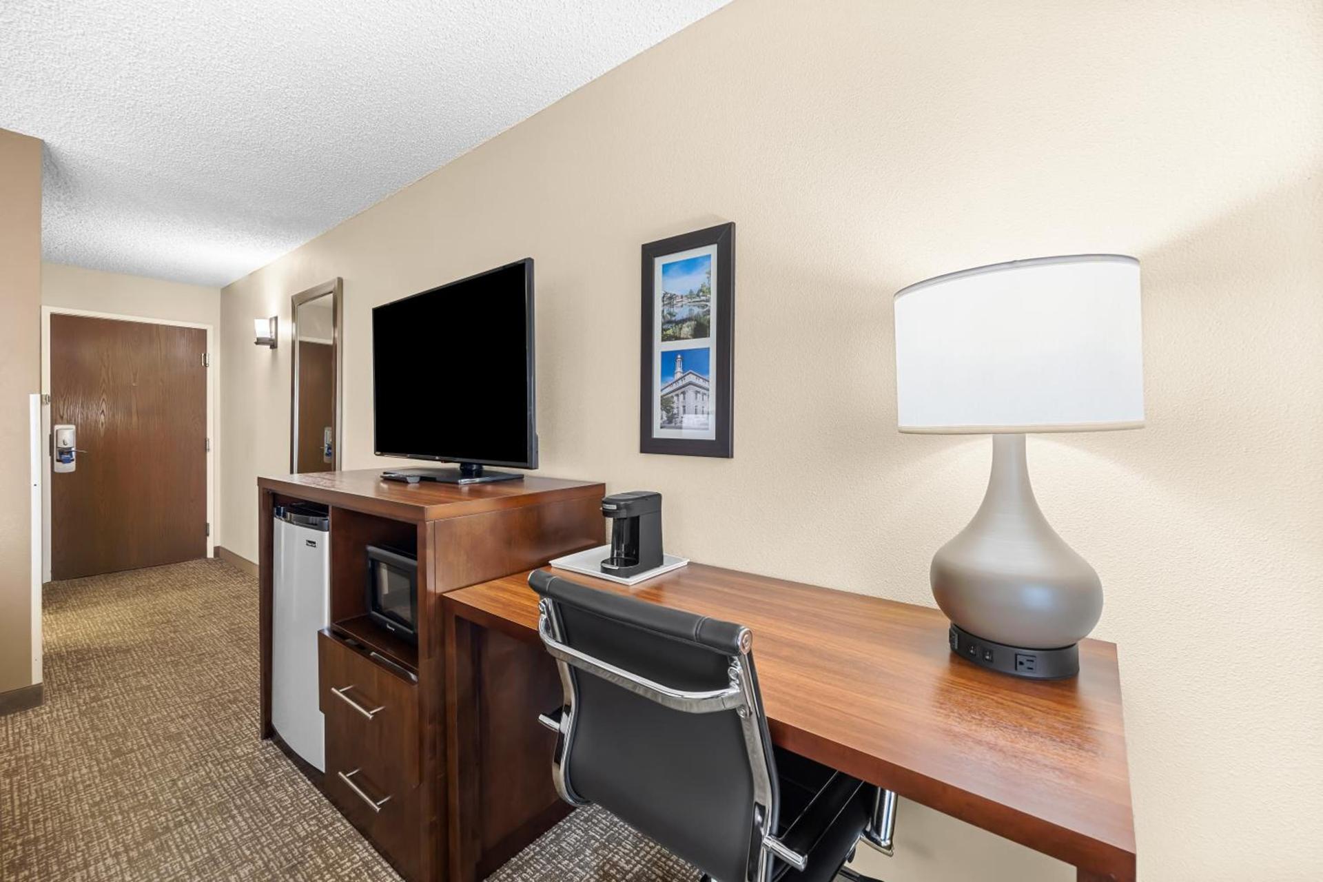 Comfort Inn & Suites Pueblo photo 86