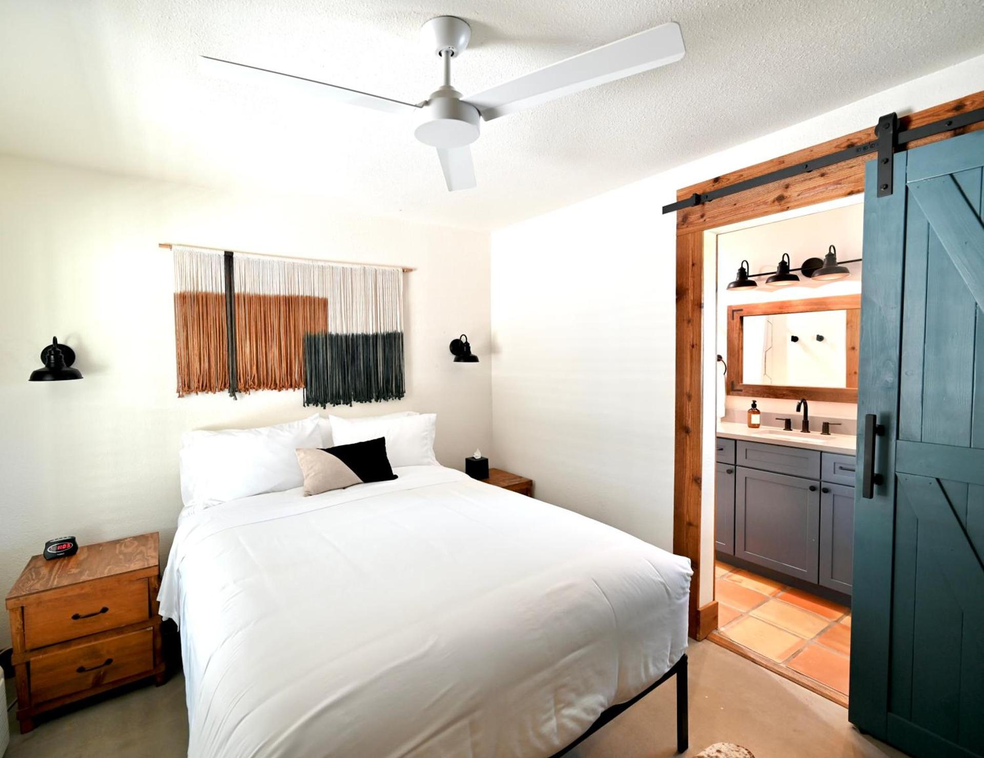 Blanco County Inn & Guesthouses photo 17