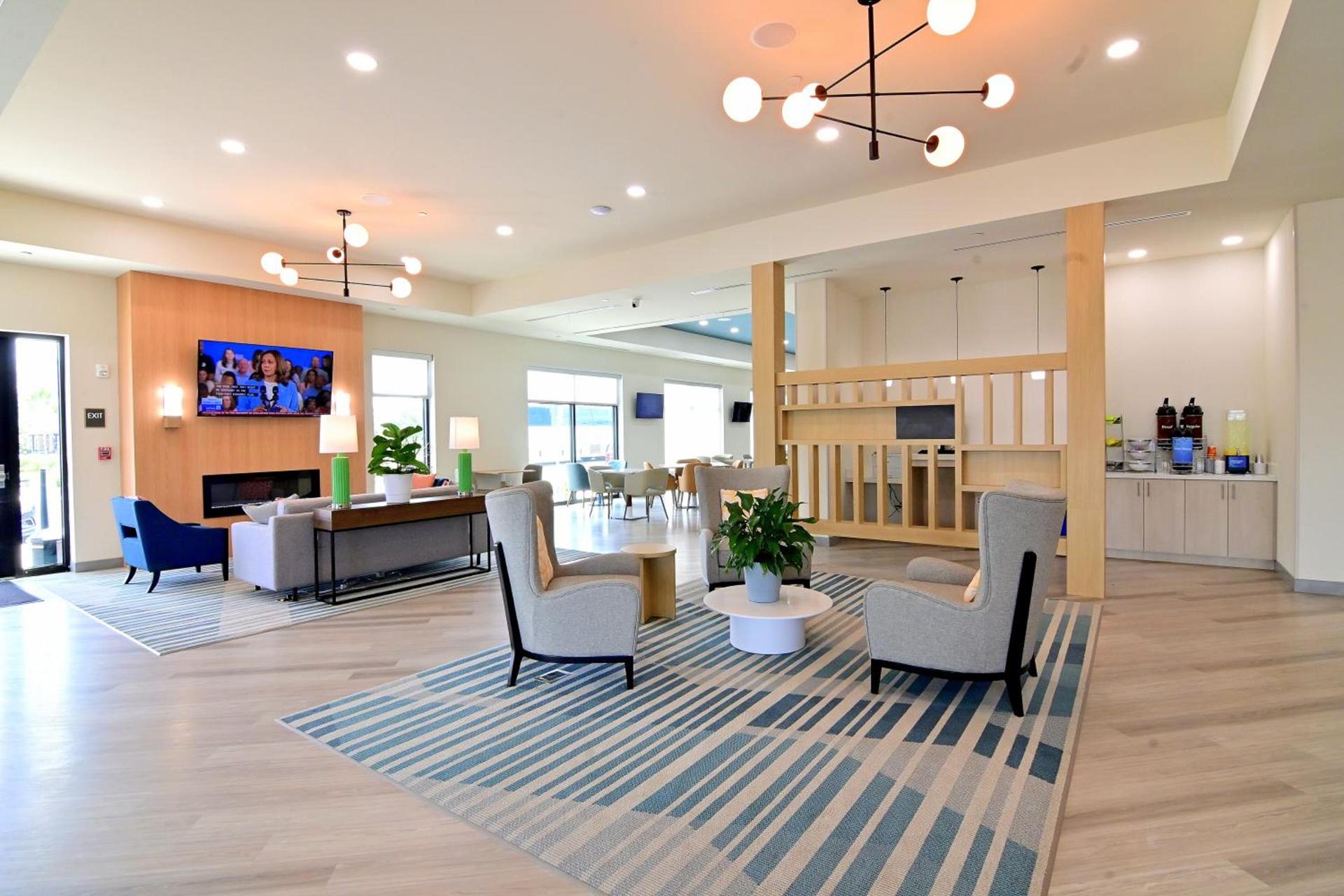 Comfort Suites Titusville near Kennedy Space Center photo 56