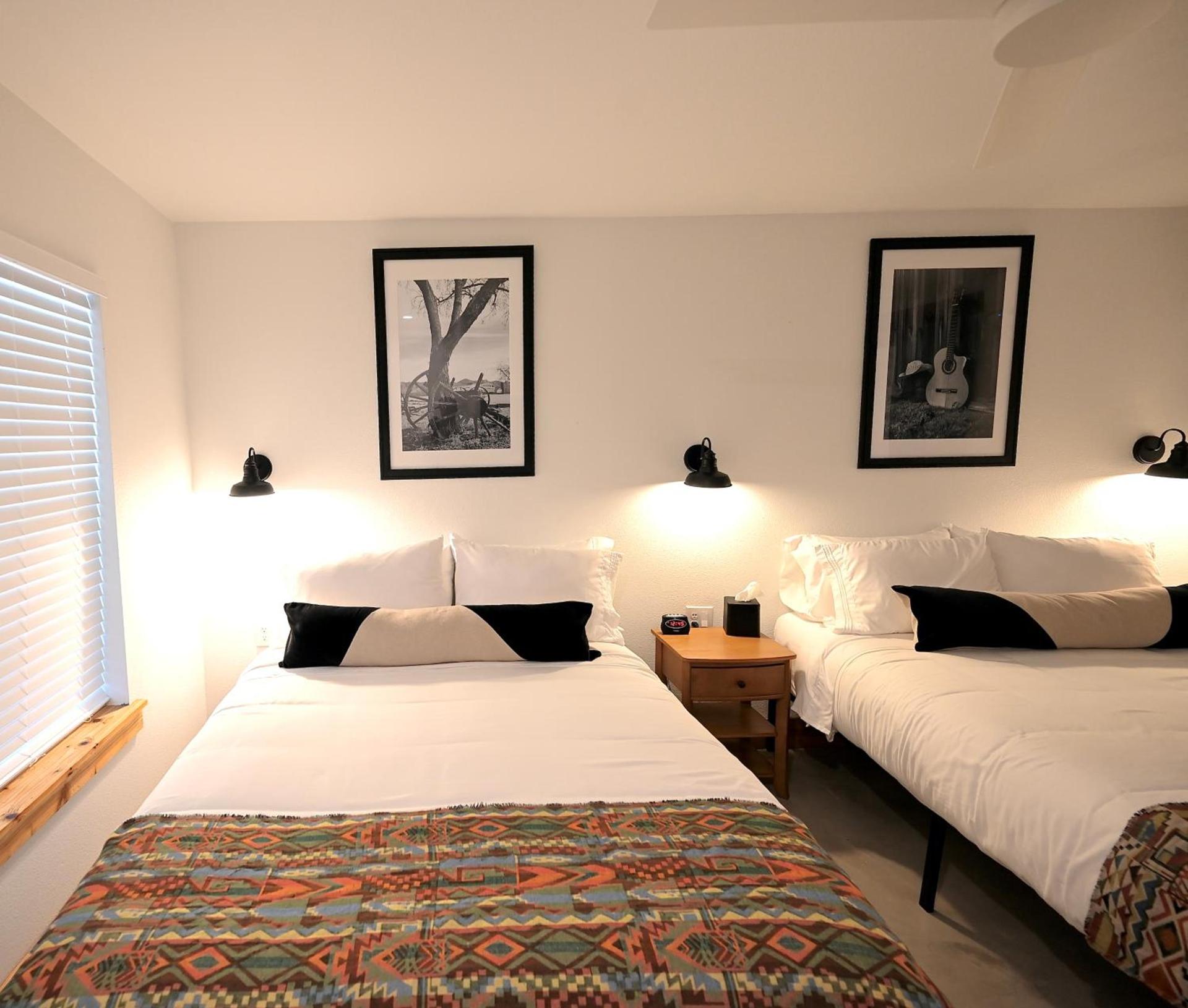 Blanco County Inn & Guesthouses photo 45