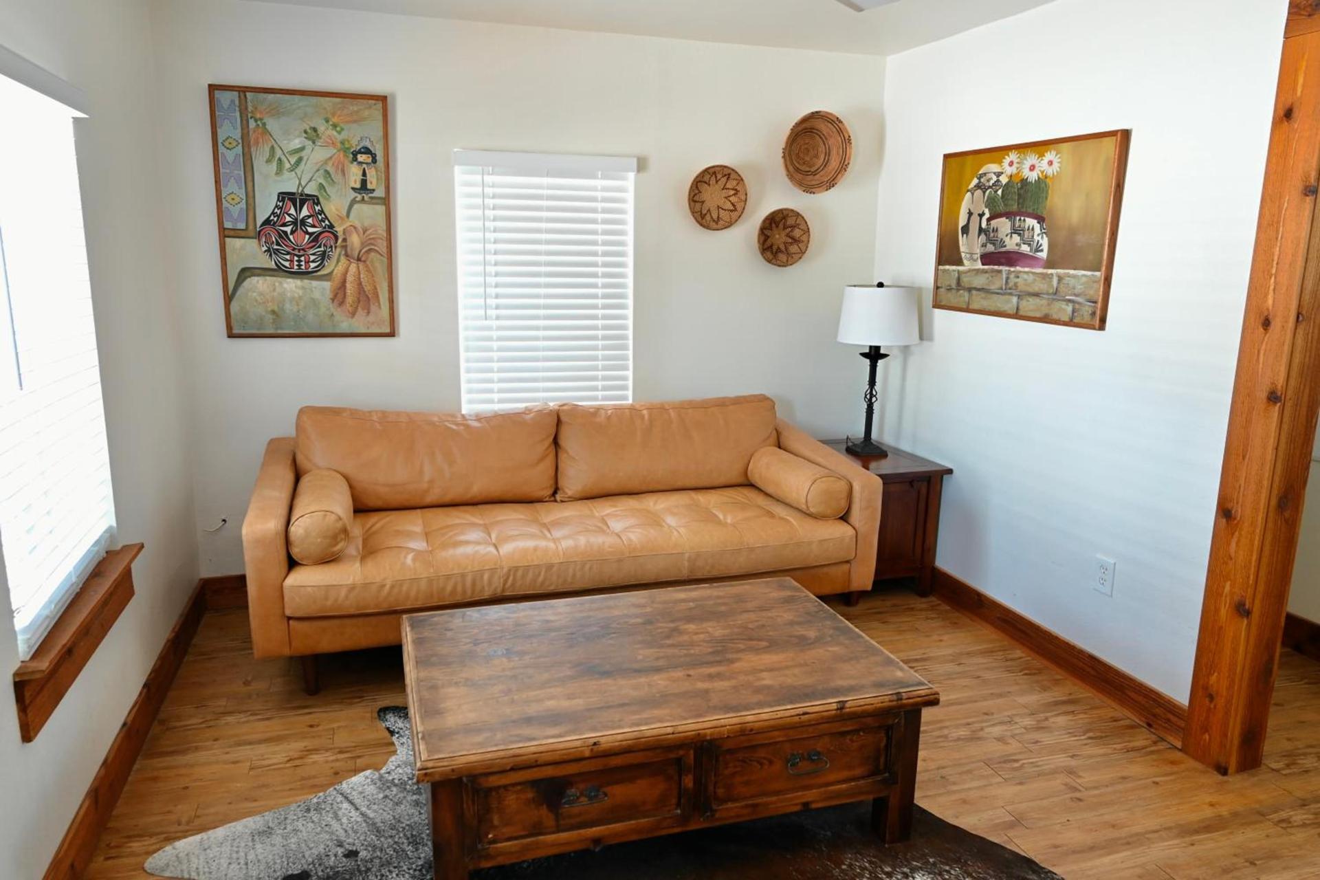 Blanco County Inn & Guesthouses photo 49