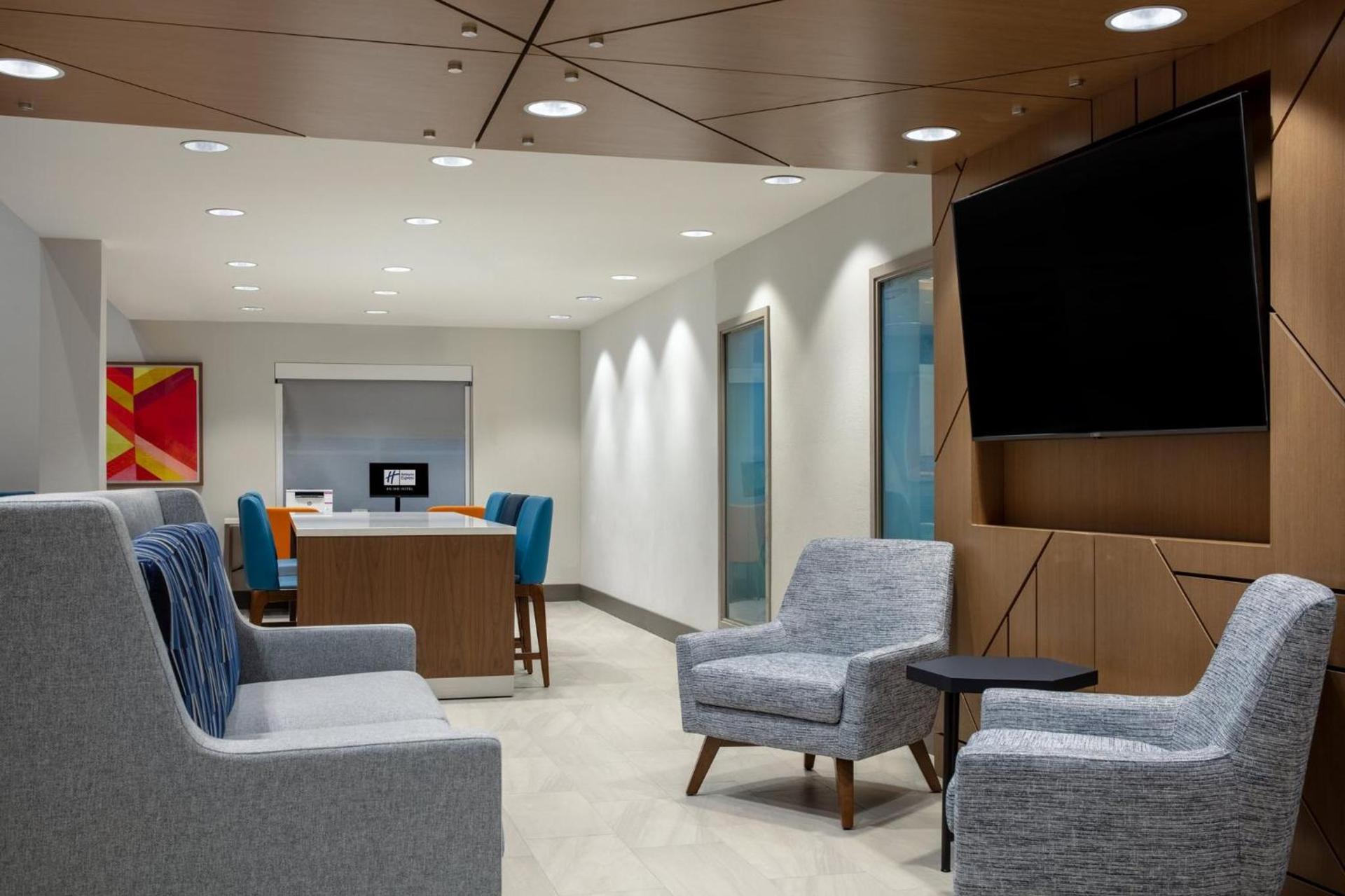 Holiday Inn Express Turlock by IHG photo 14
