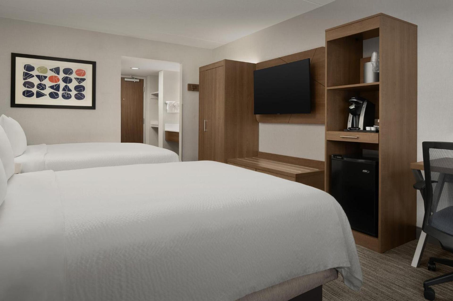 Holiday Inn Express Boston - Saugus by IHG photo 36