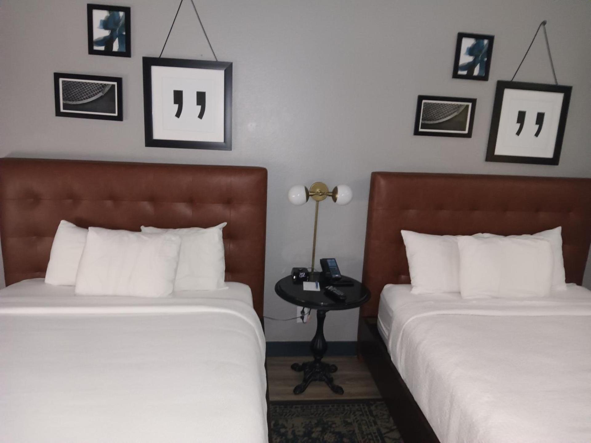 Four Points by Sheraton Dallas Arlington Entertainment District photo 22