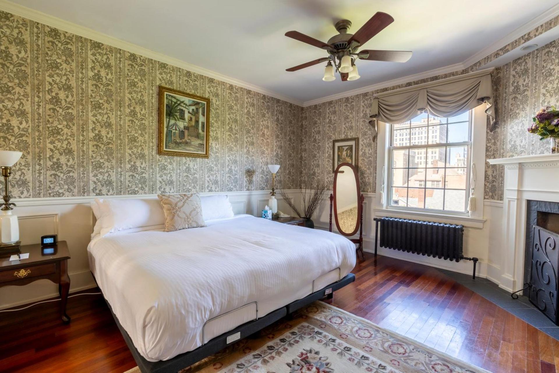 Inn on Broadway photo 43