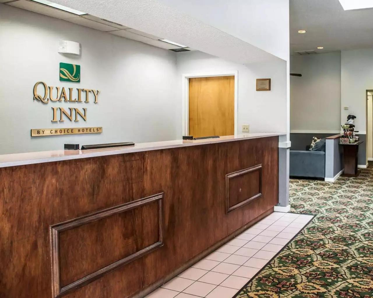Quality Inn Rochester South photo 7