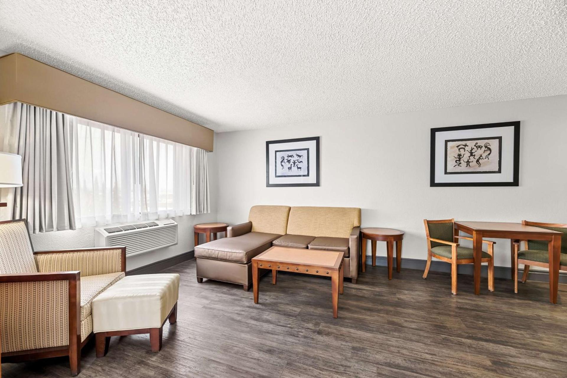 Best Western Plus At Lake Powell photo 34