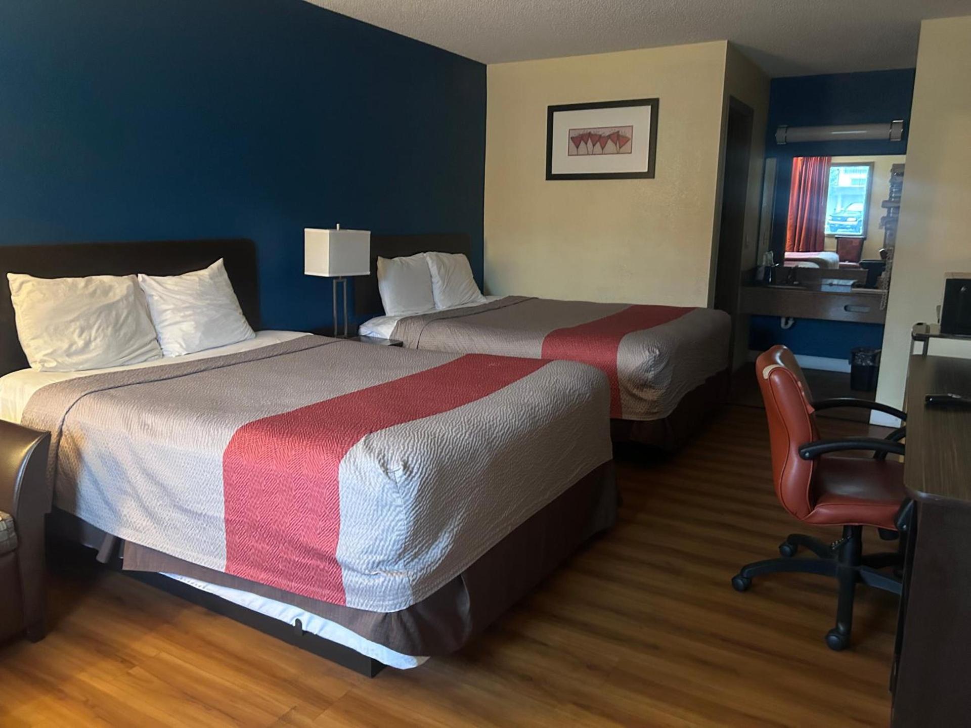 Mountain Inn Dayton photo 3