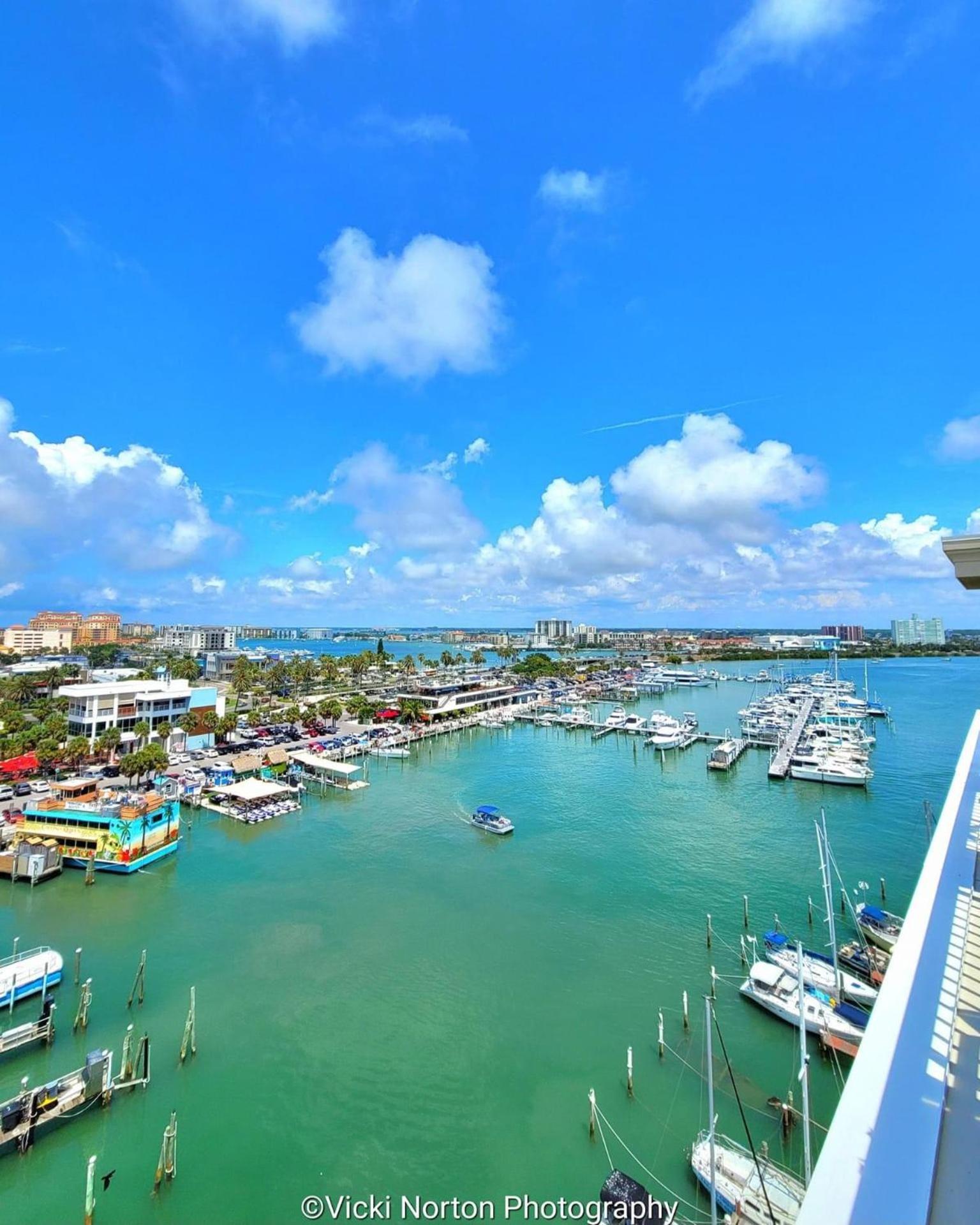 Pier House 60 Clearwater Beach Marina Hotel photo 12