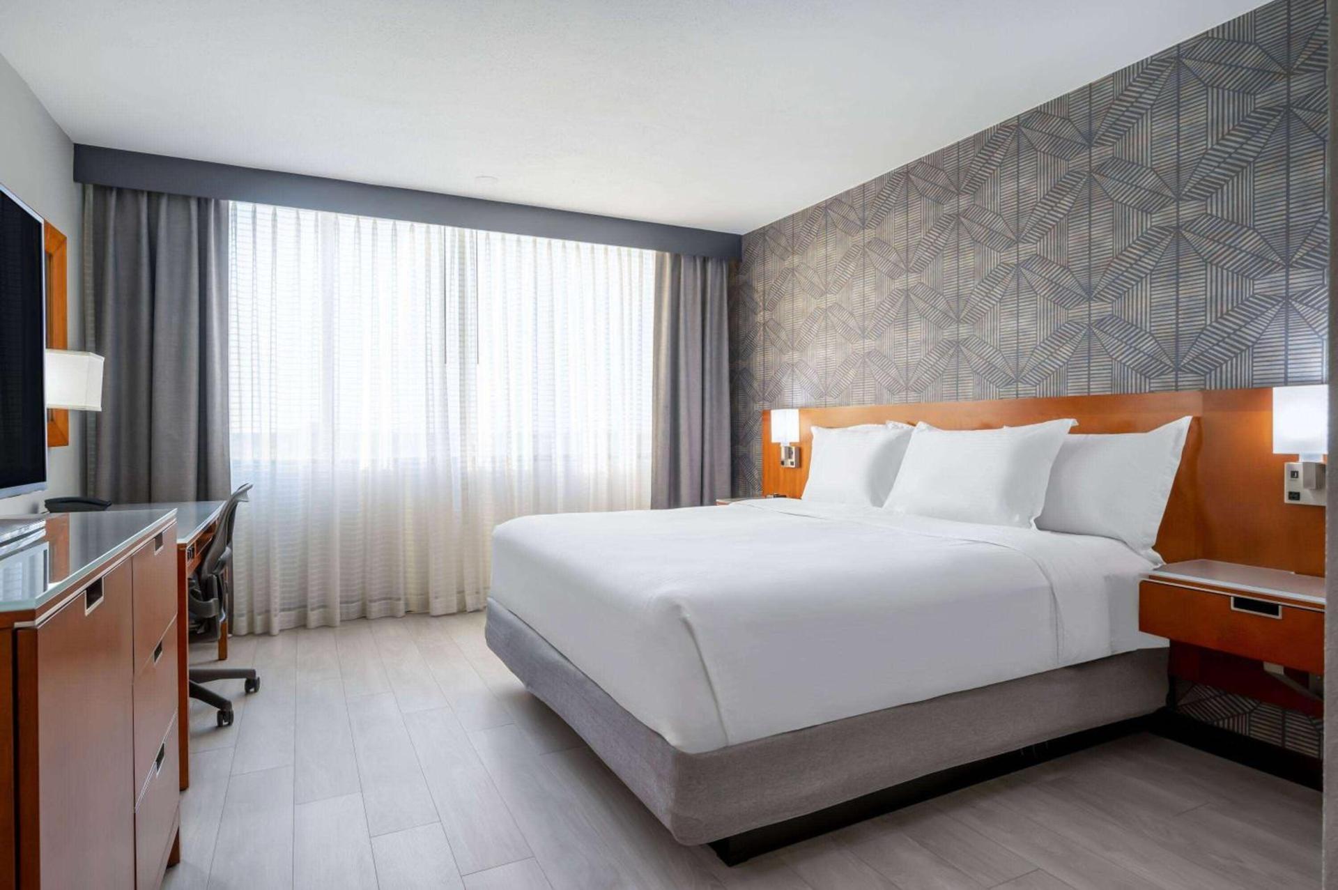 Wyndham Indianapolis Airport photo 13