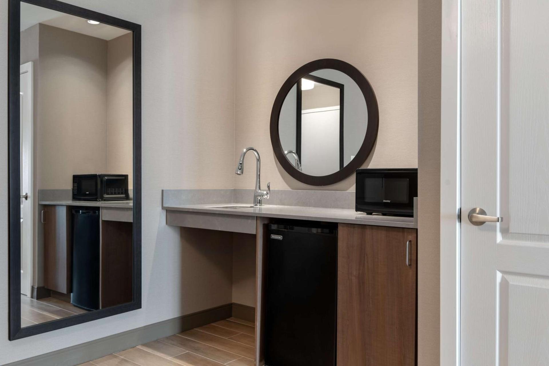 Hampton Inn & Suites Billings West I-90 photo 30