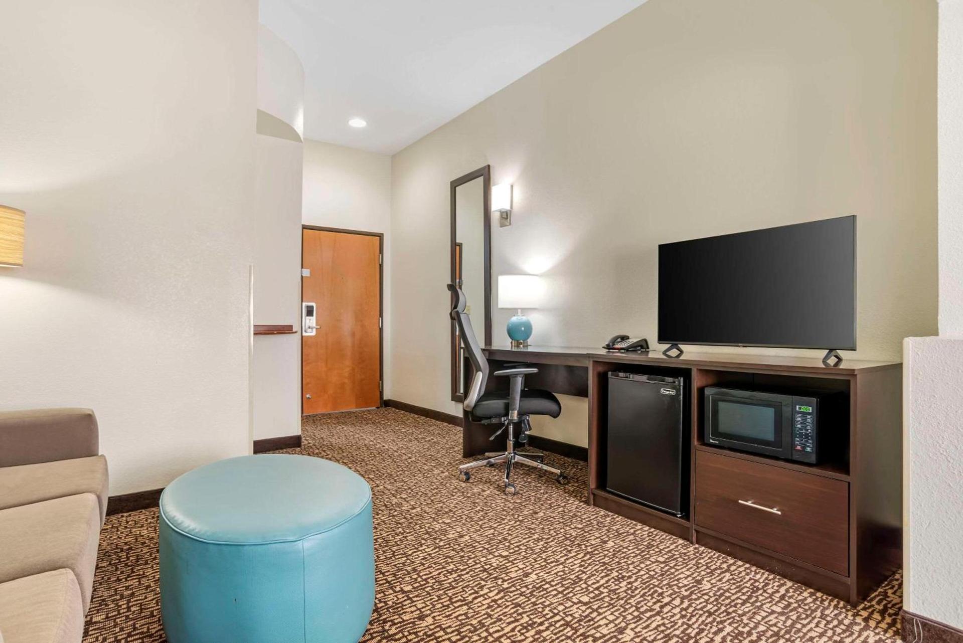 Sleep Inn & Suites Montgomery East I-85 photo 17