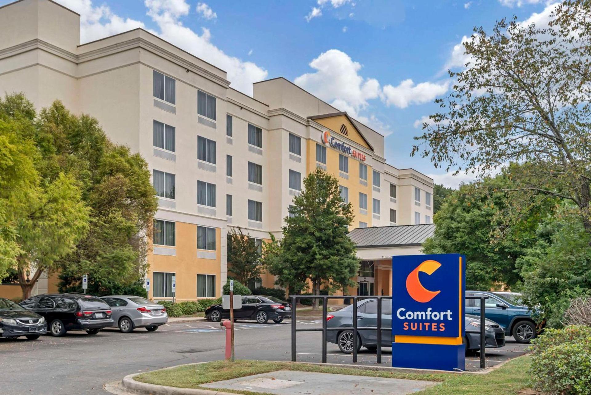 Comfort Suites Gastonia - Charlotte photo 2