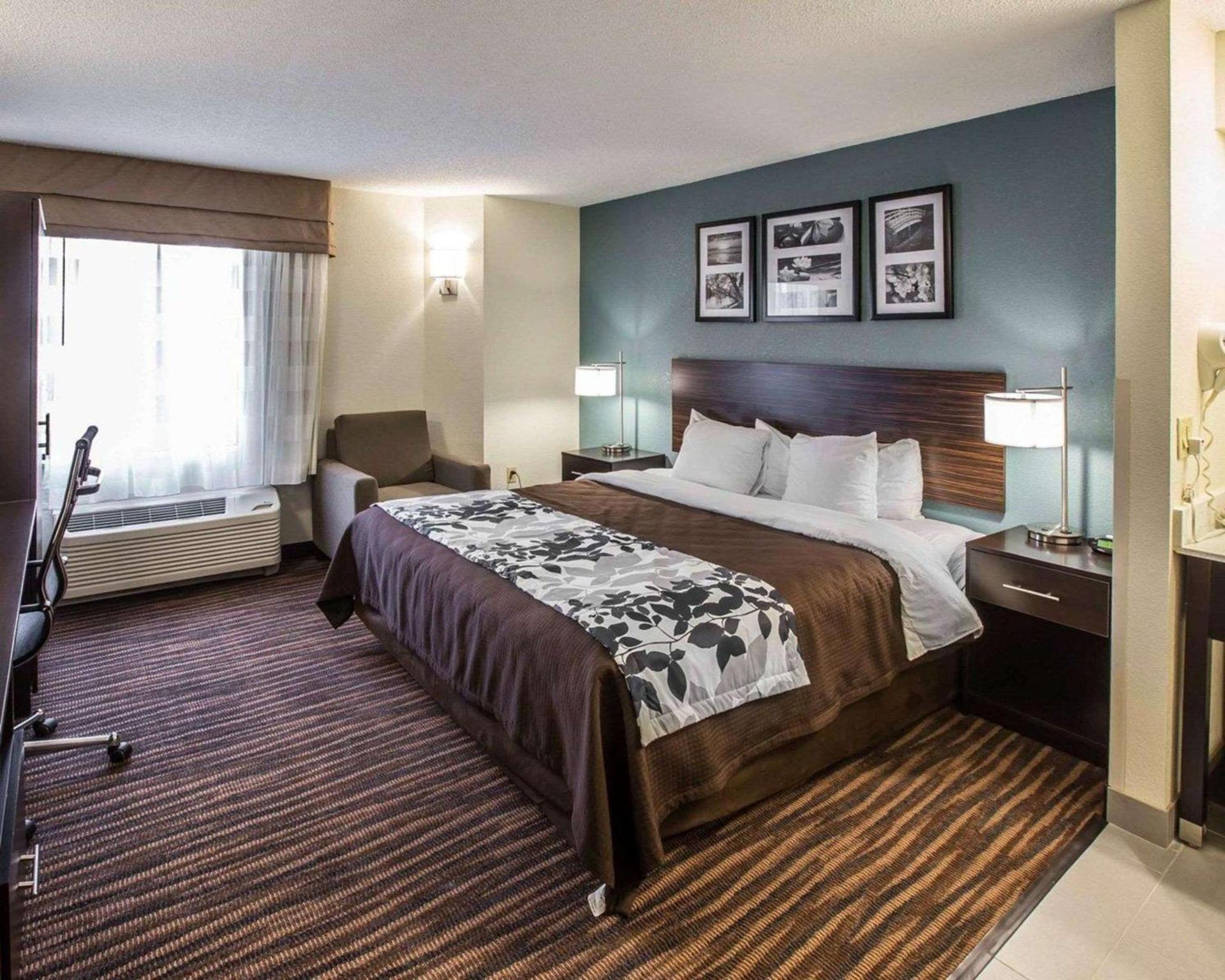 Sleep Inn Greensboro Airport photo 8