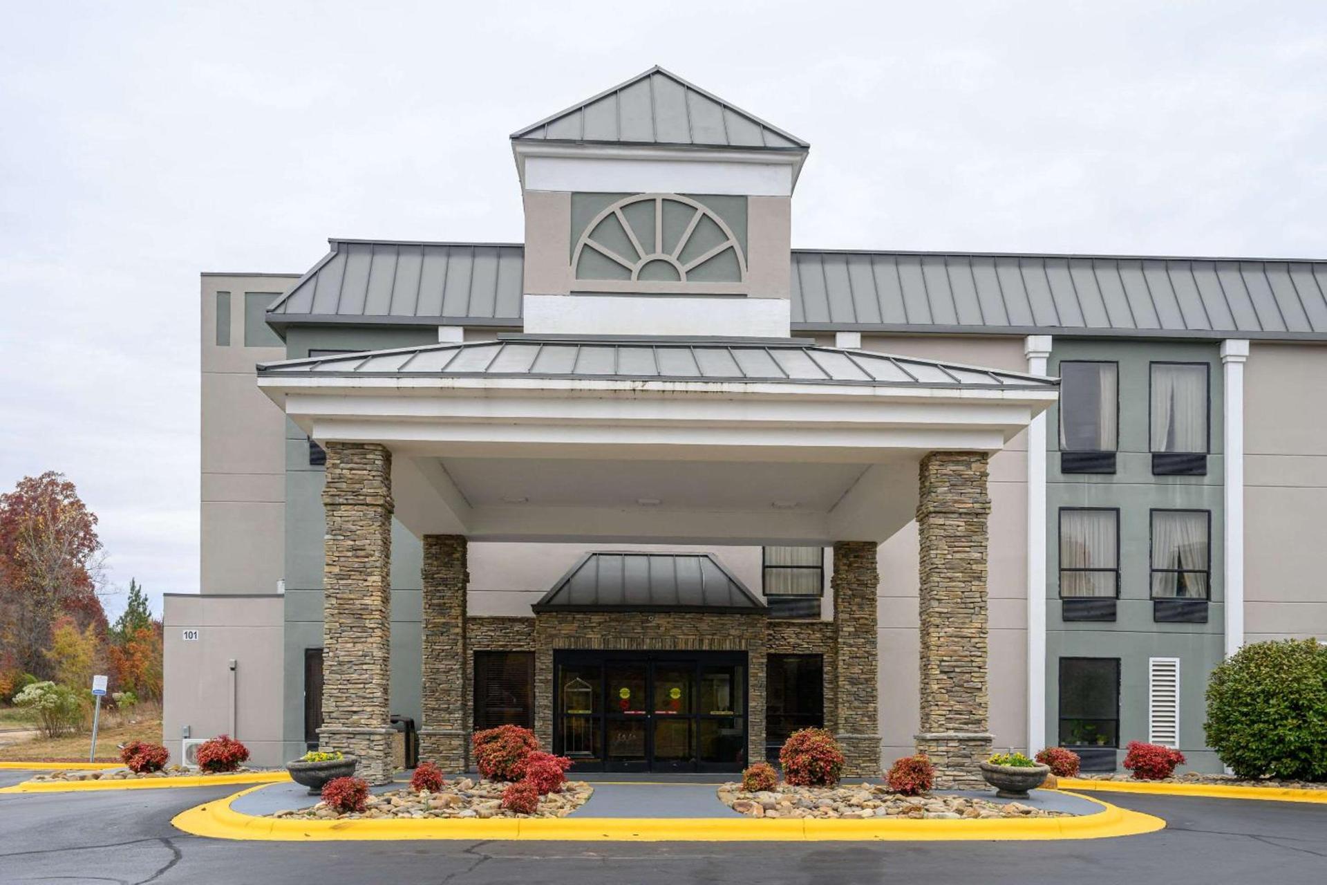 Quality Inn & Suites Lexington South photo 8