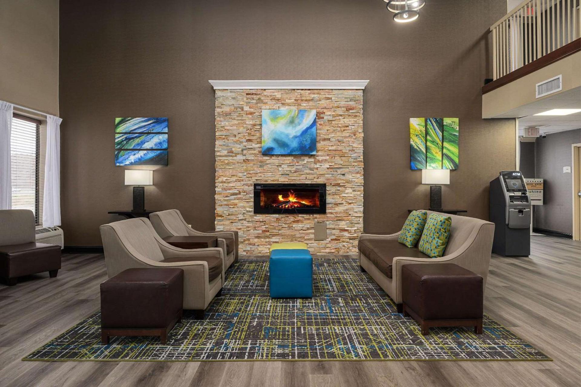 Quality Inn & Suites Lexington South photo 12