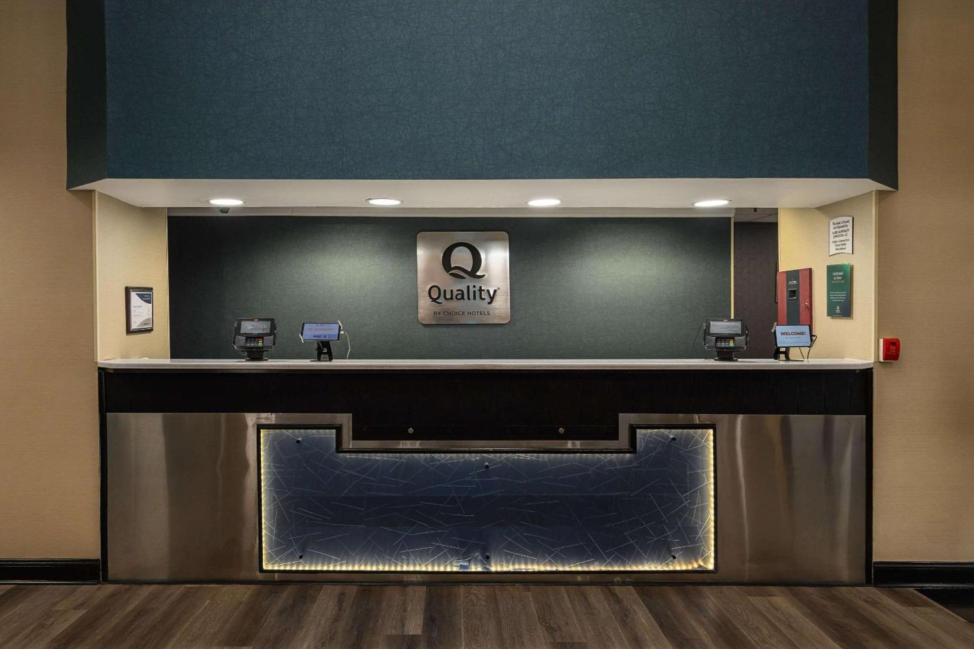 Quality Inn & Suites Lexington South photo 13