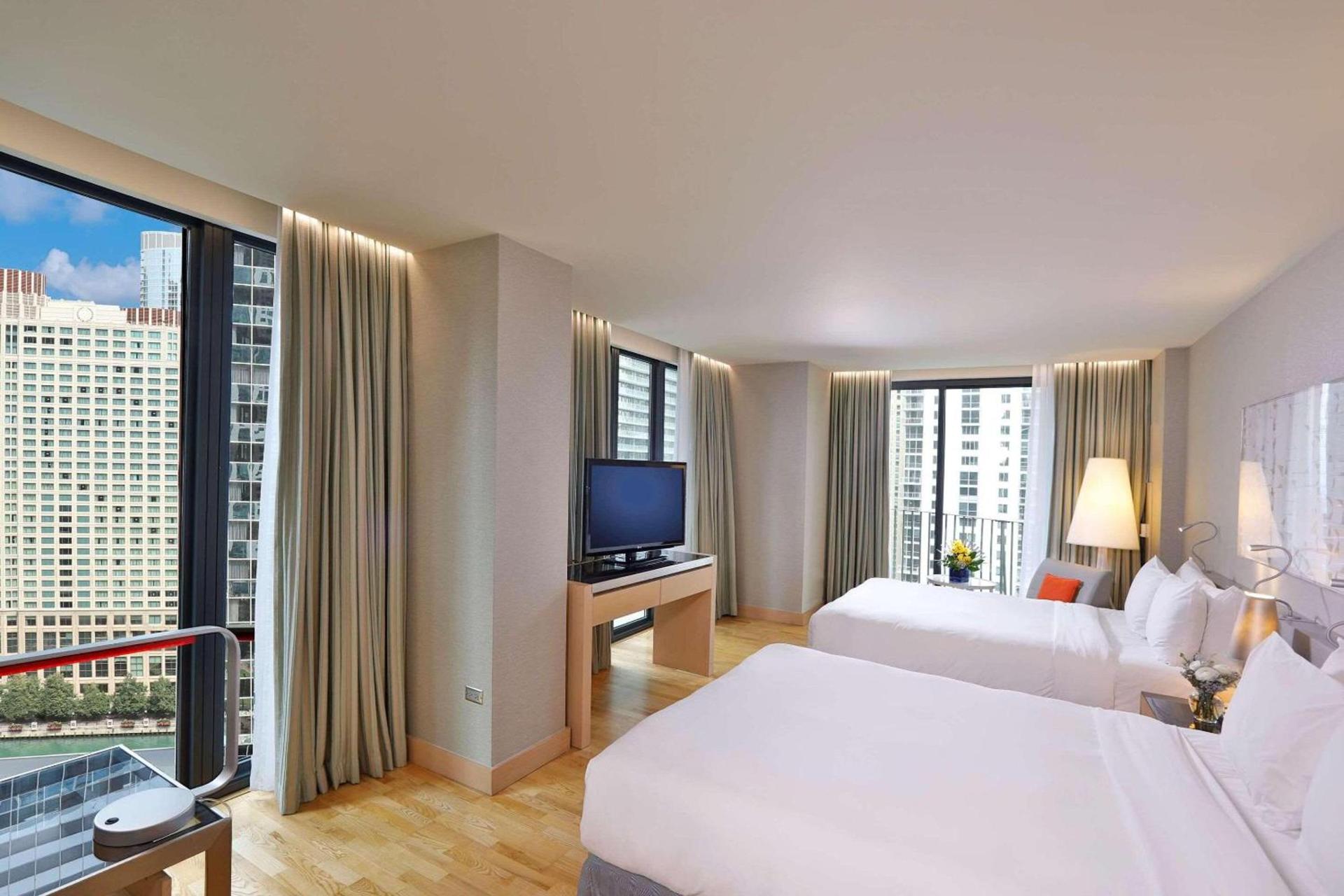 Radisson Blu Aqua Hotel, Chicago photo 32