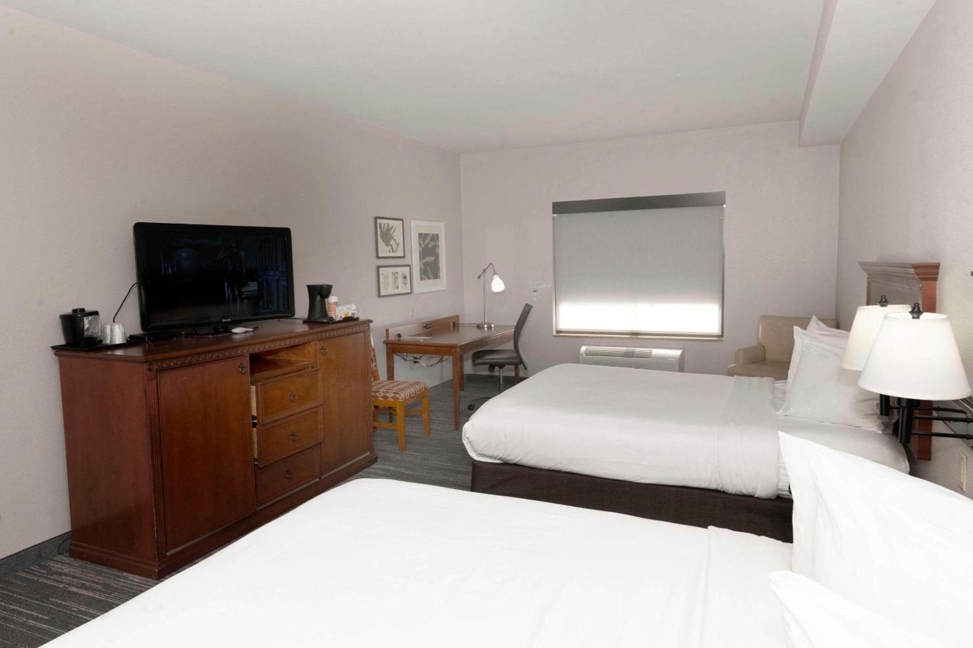 Country Inn & Suites by Radisson, Harrisburg - Hershey West, PA photo 18