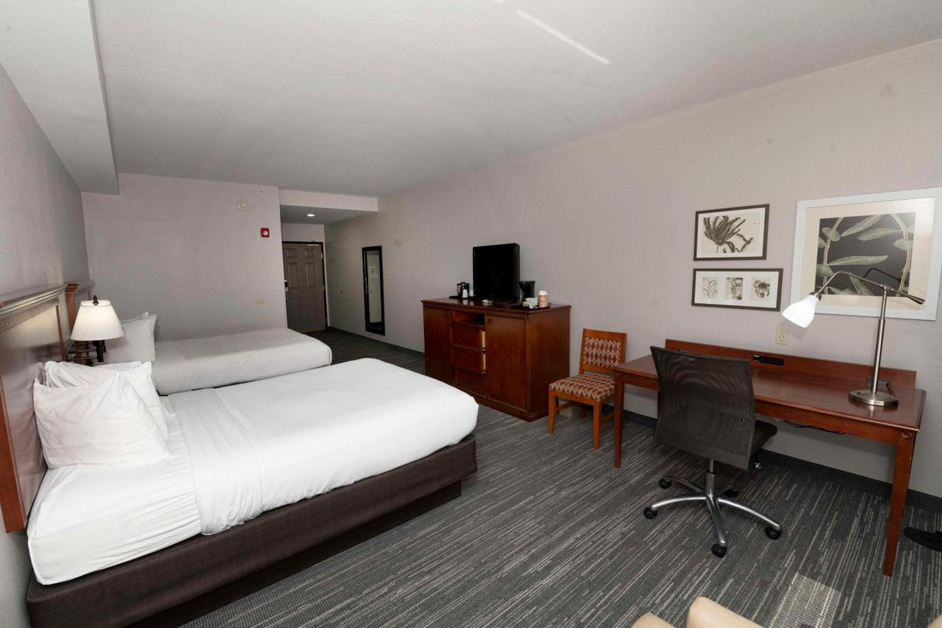 Country Inn & Suites by Radisson, Harrisburg - Hershey West, PA photo 19