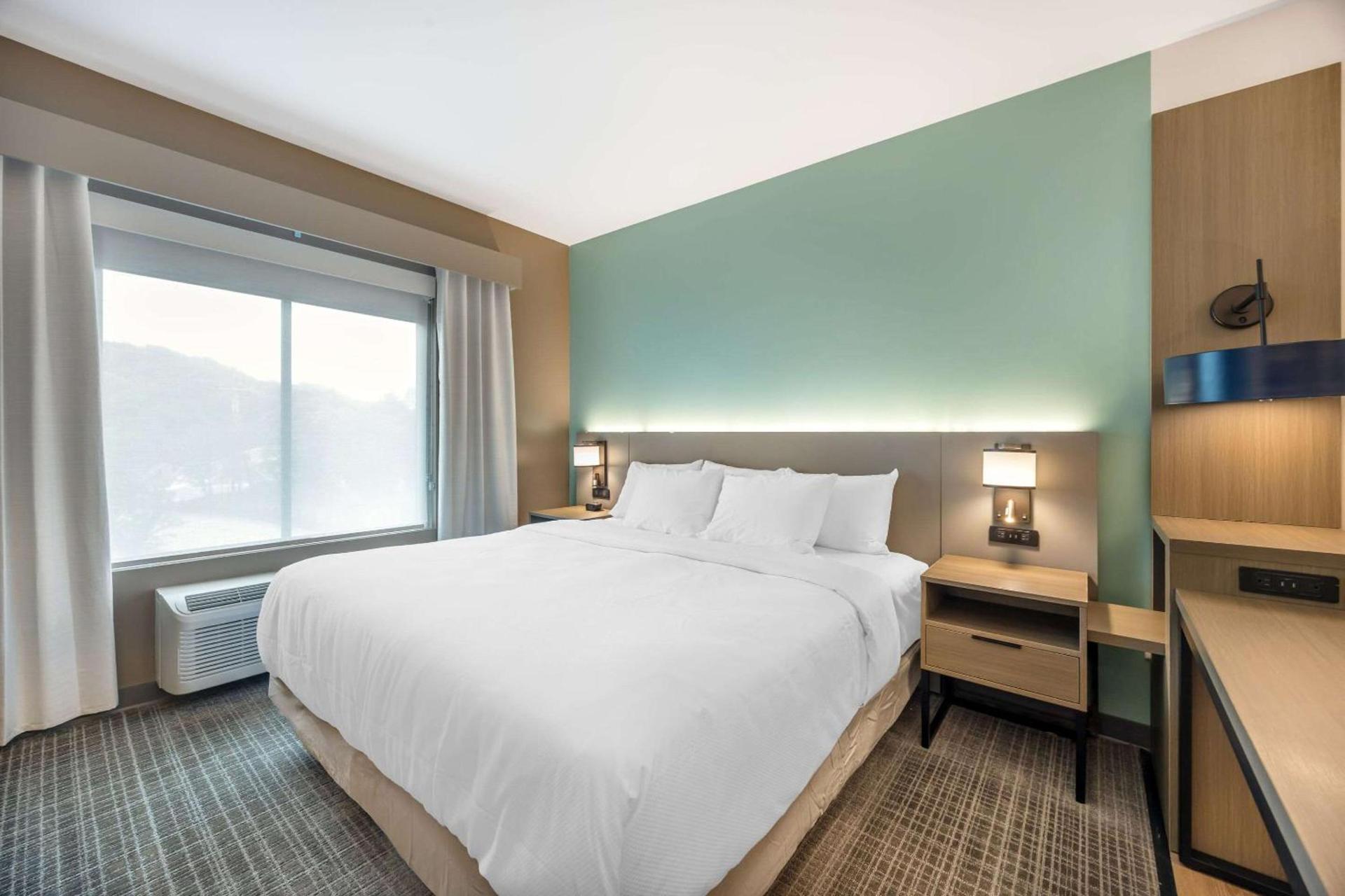 Comfort Inn & Suites Nashville Bellevue photo 22