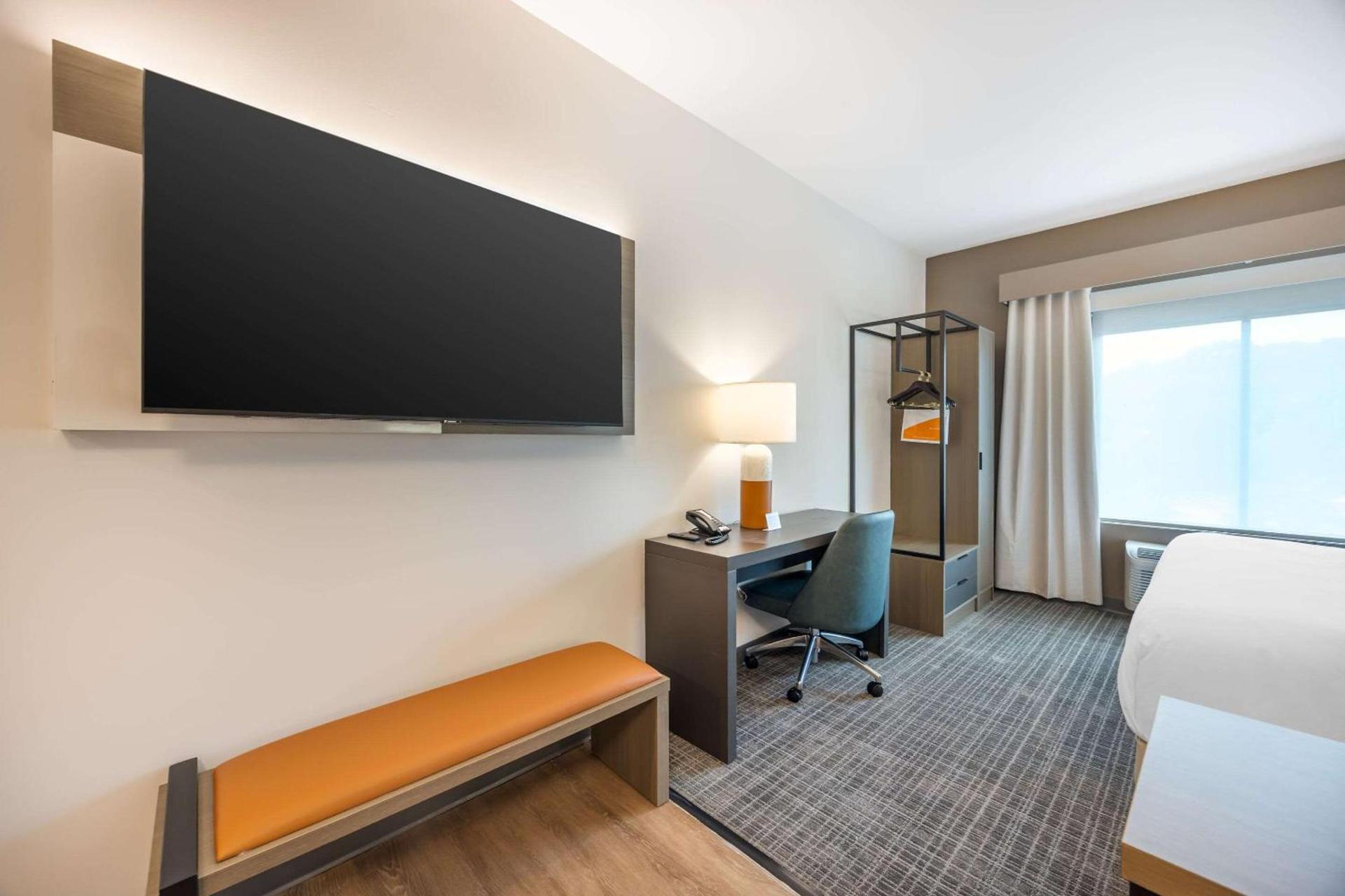 Comfort Inn & Suites Nashville Bellevue photo 24