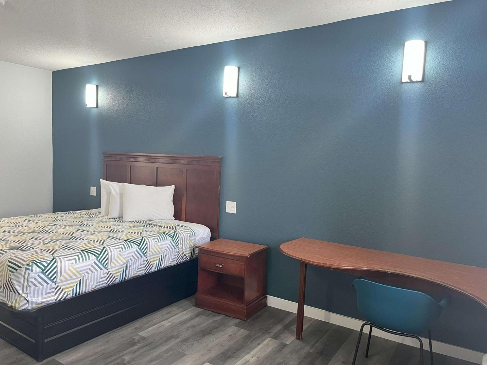 Motel 6 Cleveland, MS – Delta State University photo 4