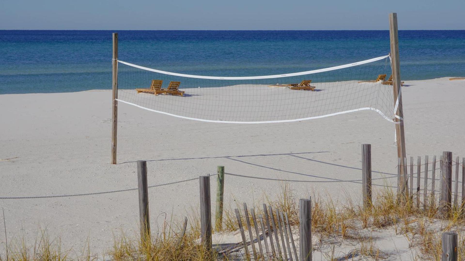 Landmark Holiday Beach photo 28