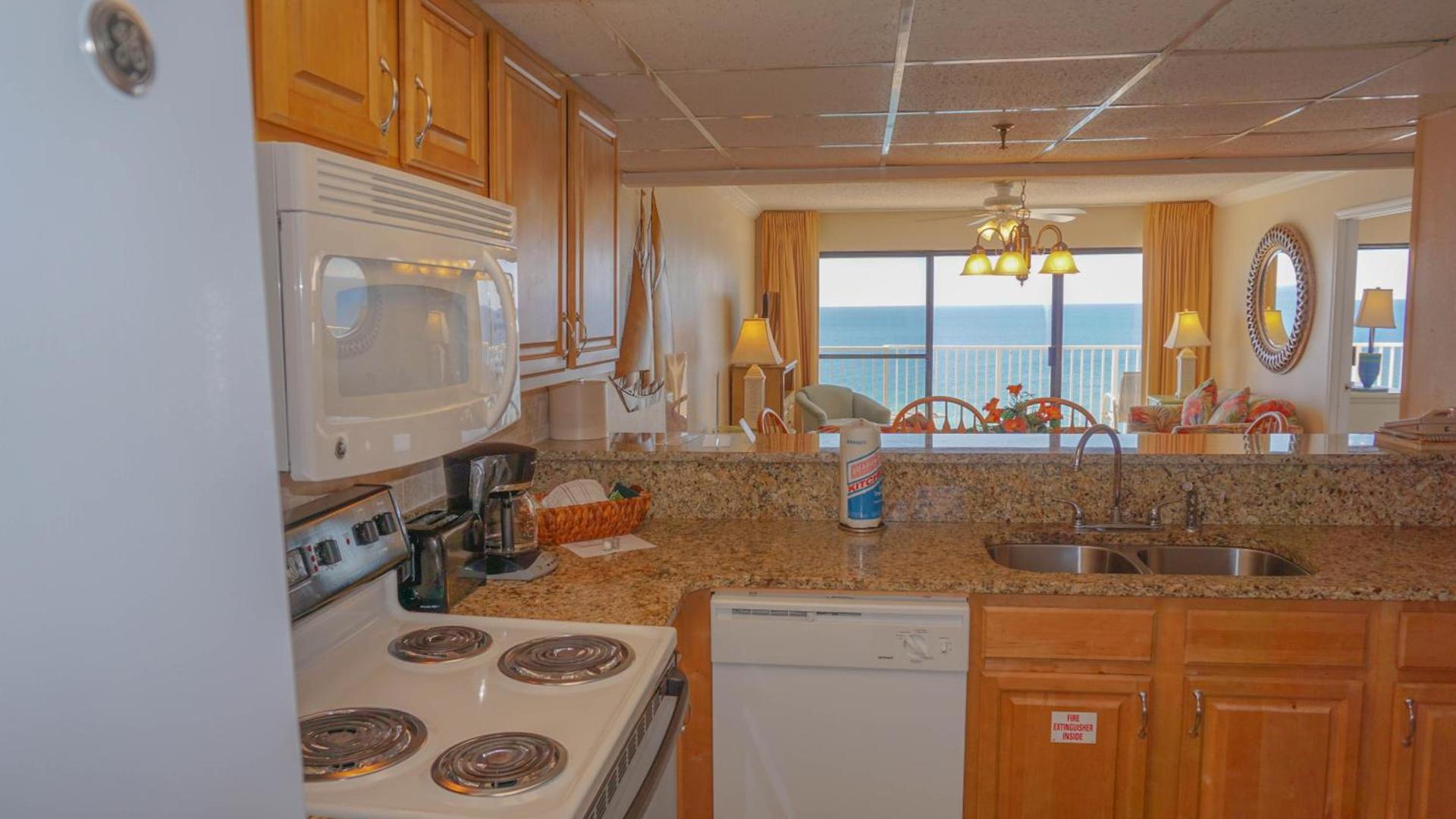 Landmark Holiday Beach photo 34