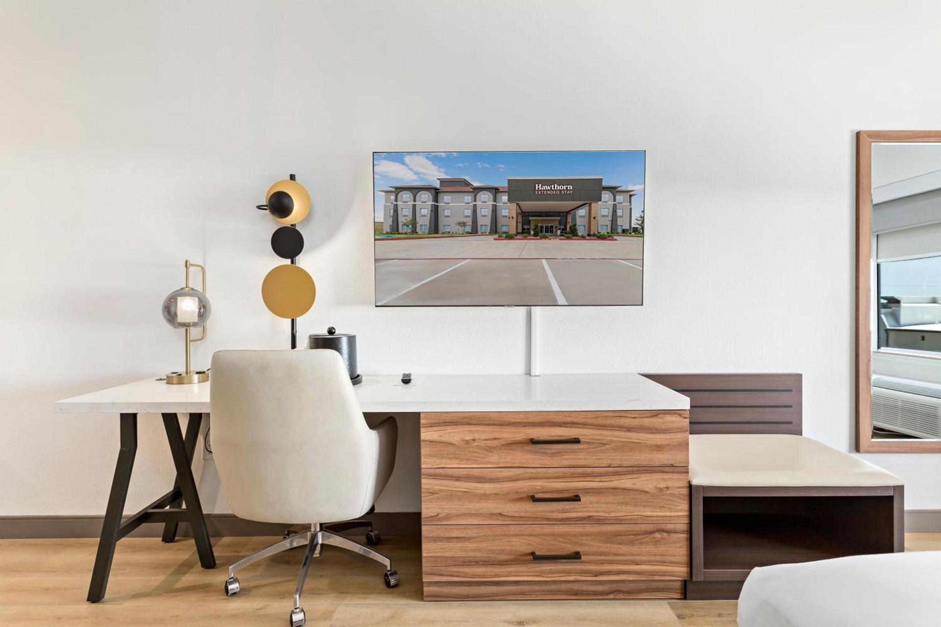 Hawthorn Extended Stay by Wyndham Port Arthur photo 28
