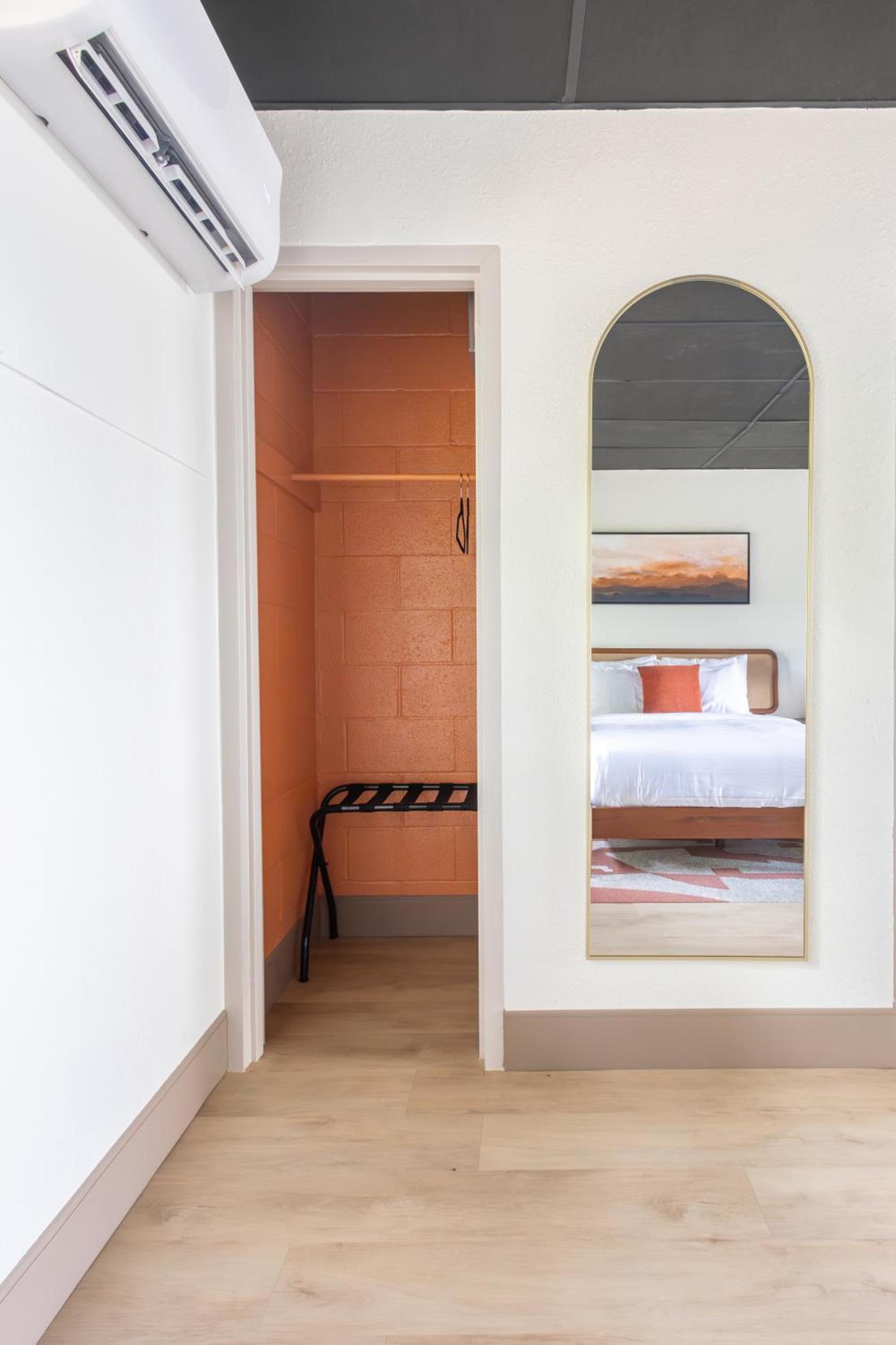 Arka Motel photo 36
