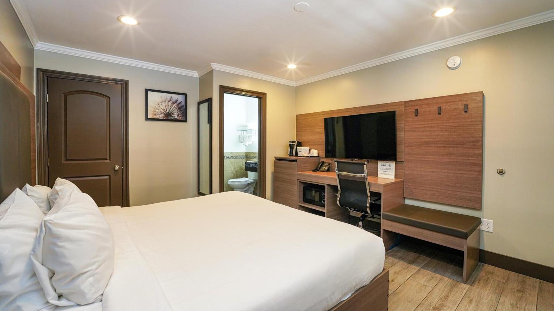 Americas Best Value Inn, Antioch photo 86