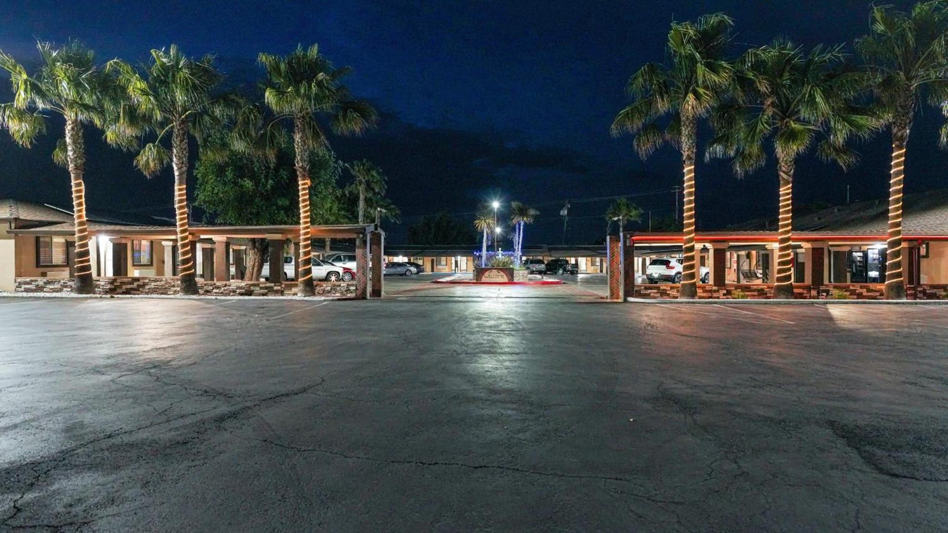 Americas Best Value Inn, Antioch photo 25