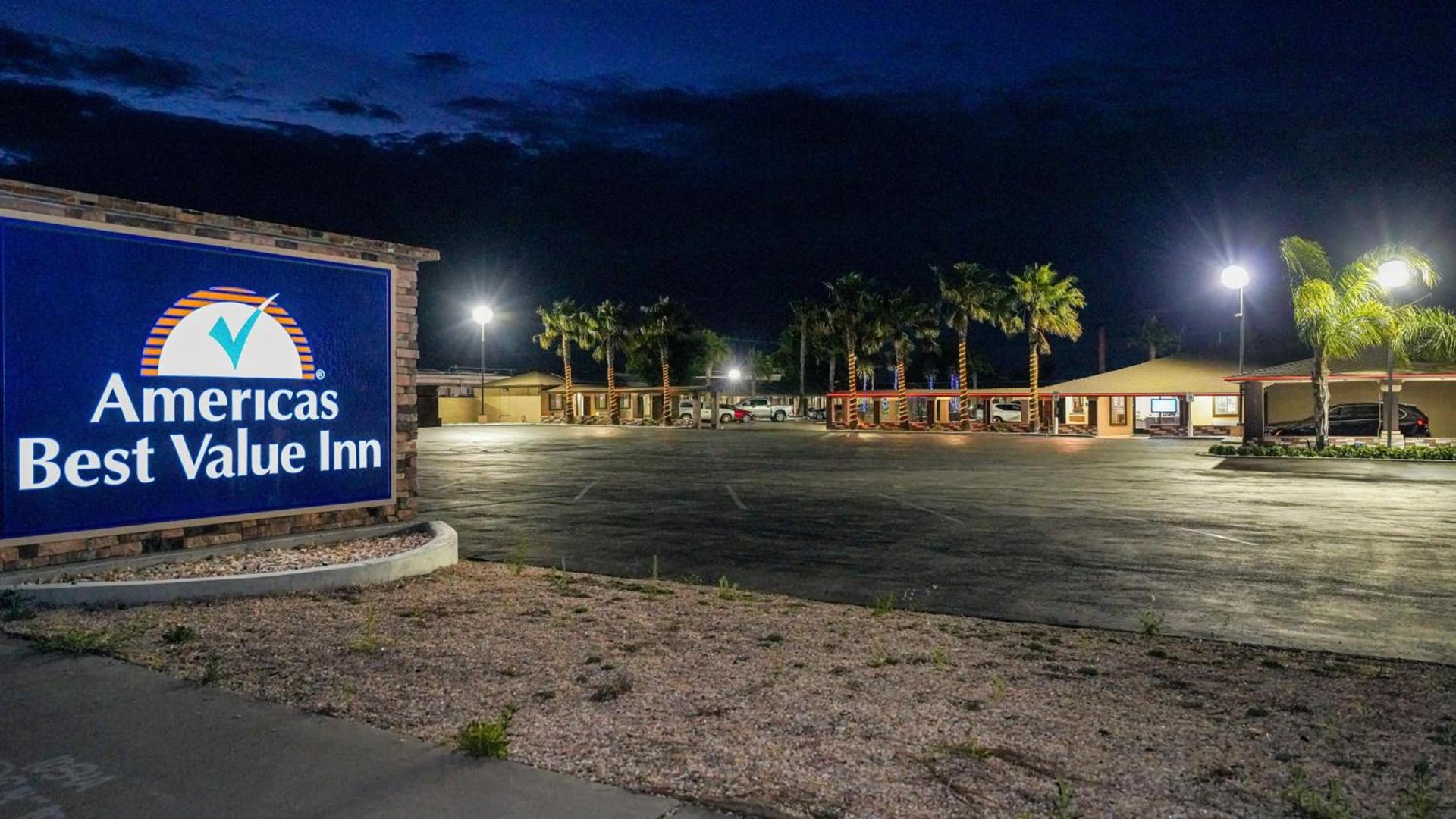 Americas Best Value Inn, Antioch photo 55
