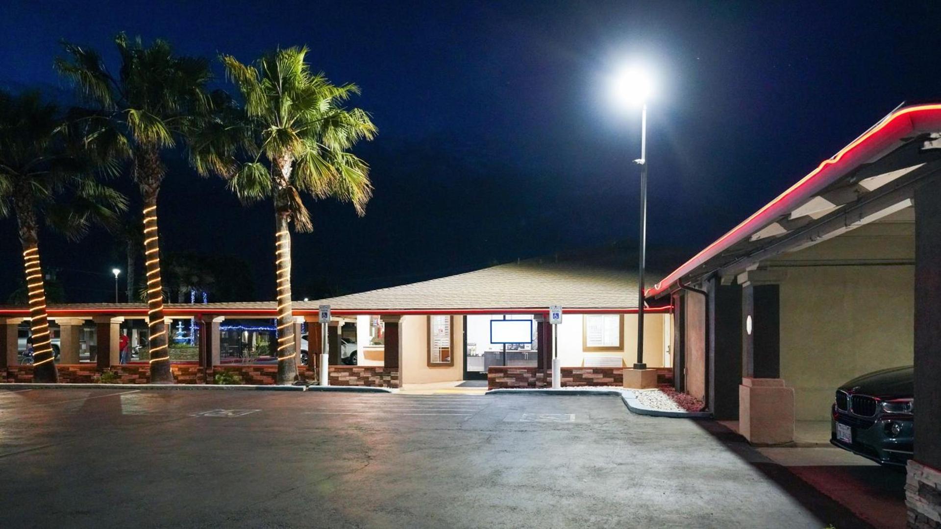 Americas Best Value Inn, Antioch photo 23