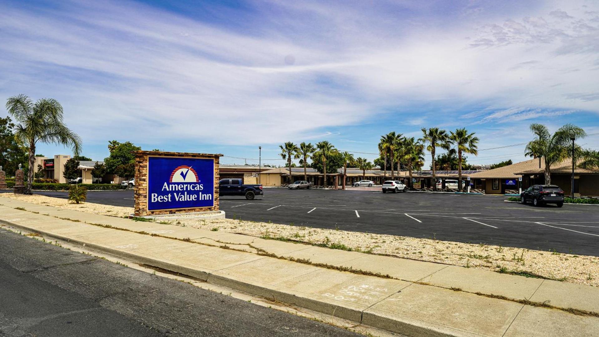 Americas Best Value Inn, Antioch photo 30