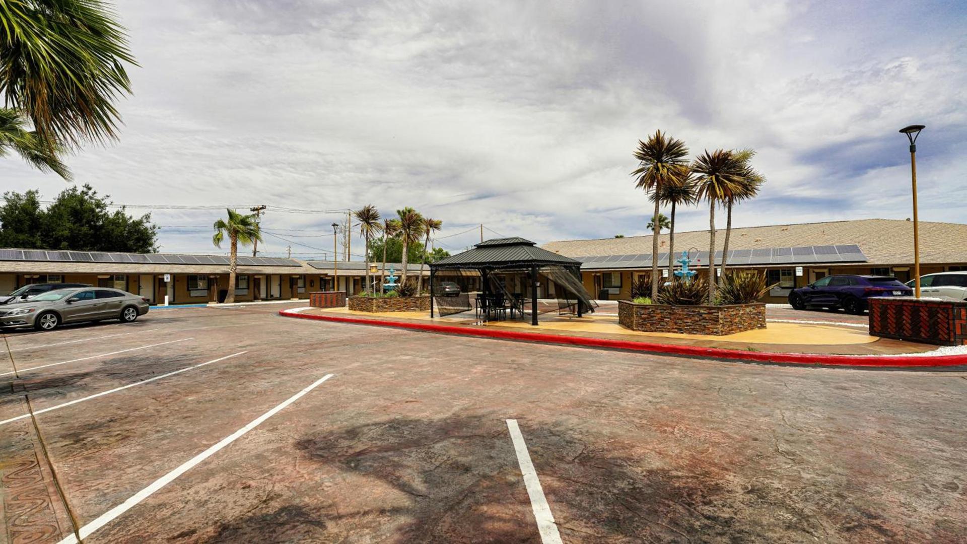 Americas Best Value Inn, Antioch photo 40