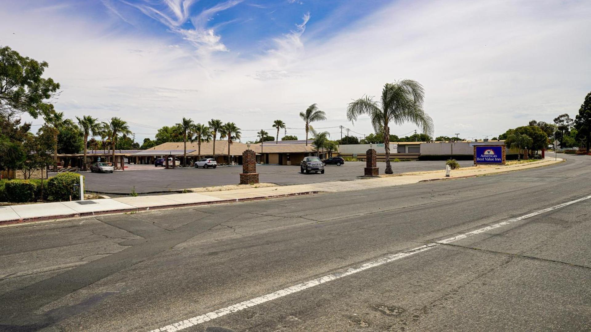 Americas Best Value Inn, Antioch photo 48