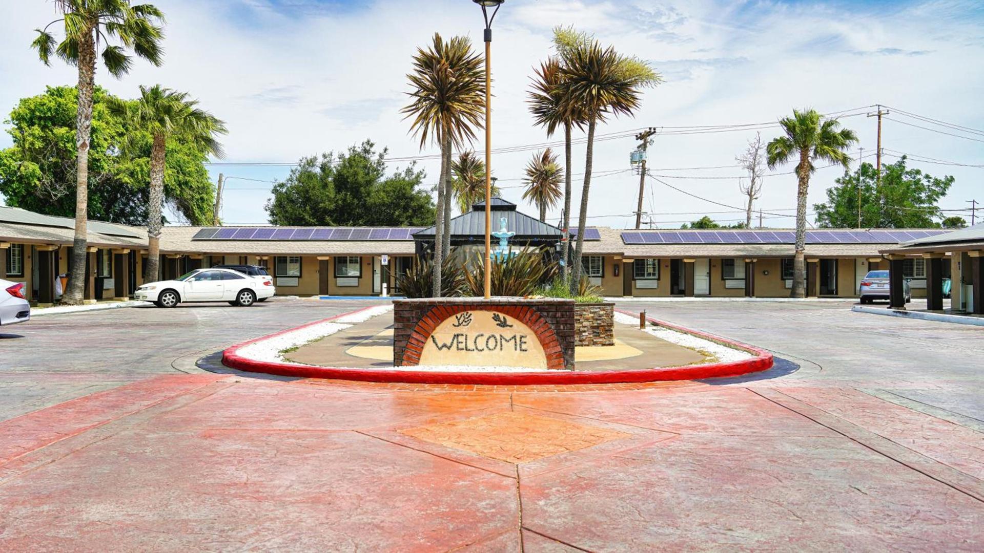 Americas Best Value Inn, Antioch photo 53