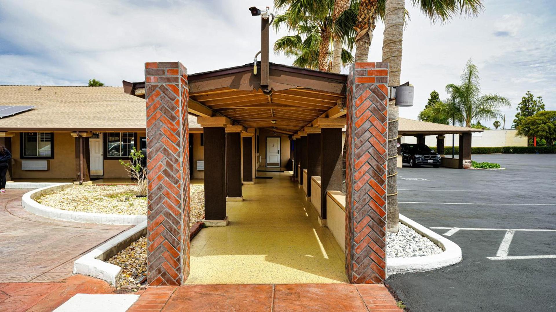 Americas Best Value Inn, Antioch photo 59
