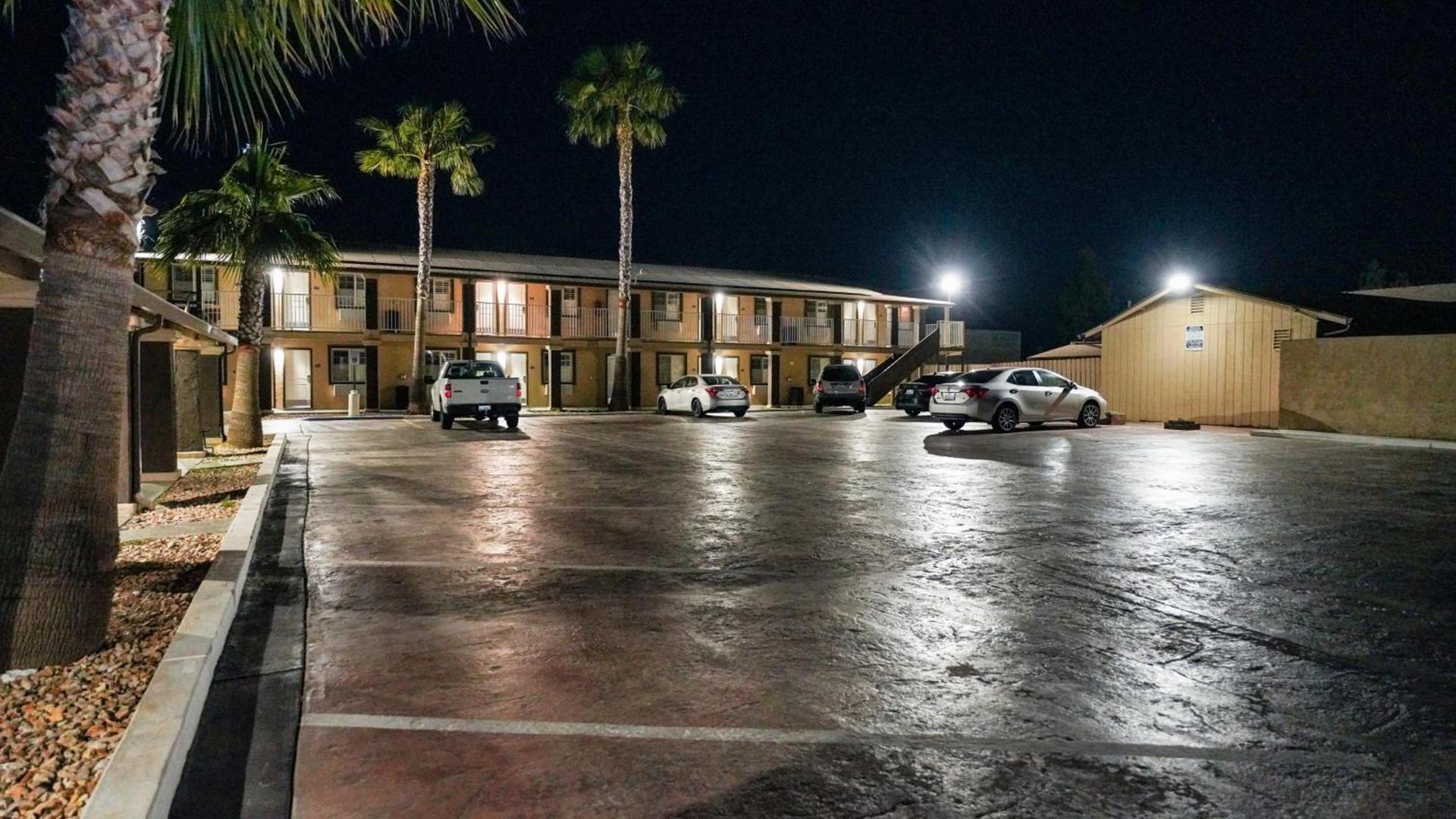 Americas Best Value Inn, Antioch photo 71