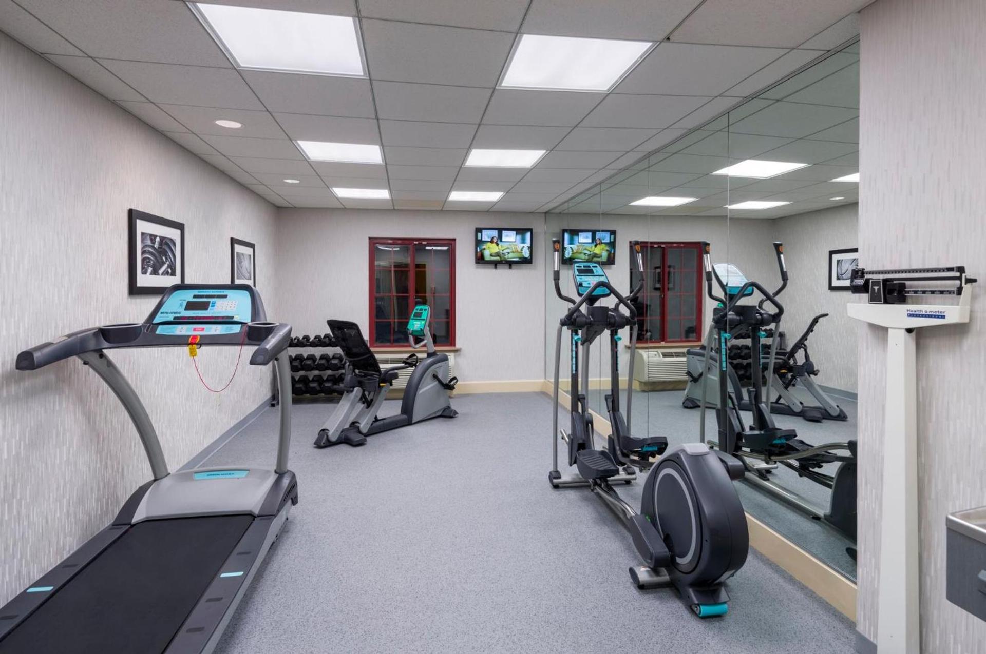 Holiday Inn Express Frazer - Malvern by IHG photo 11