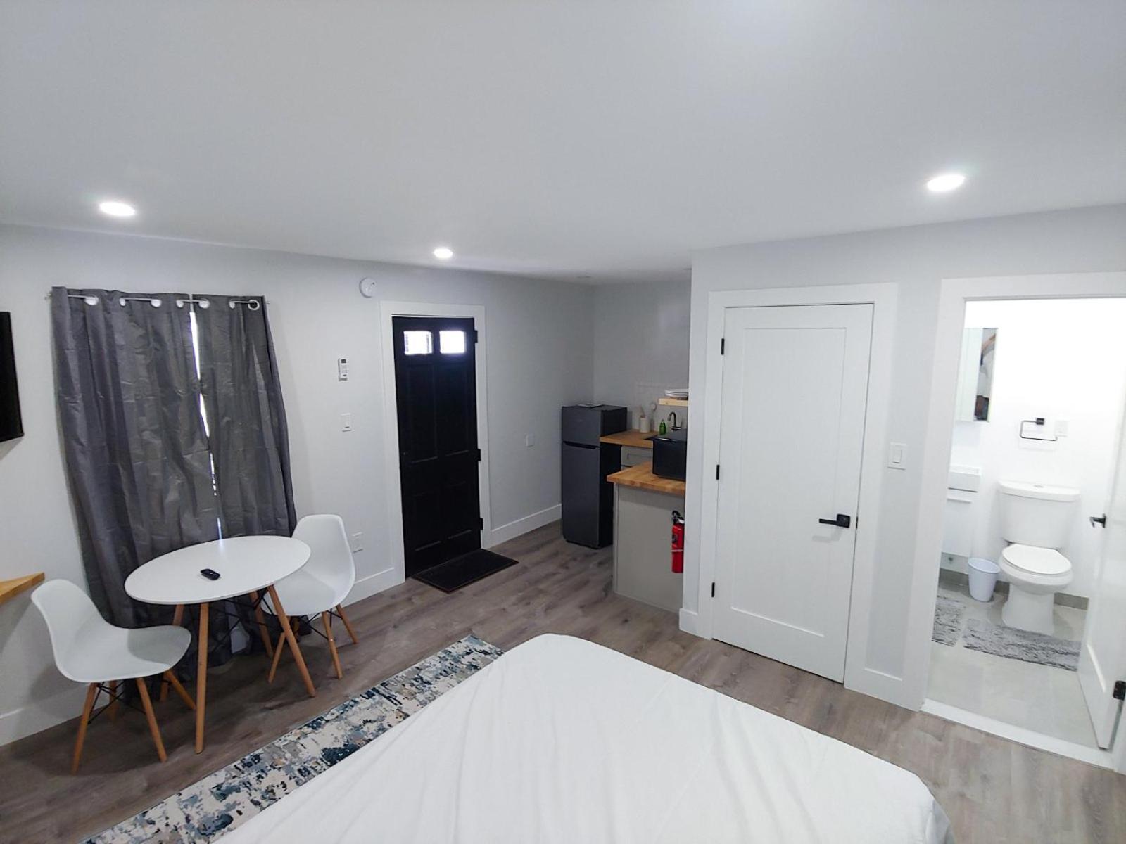 Vermont Suites photo 9