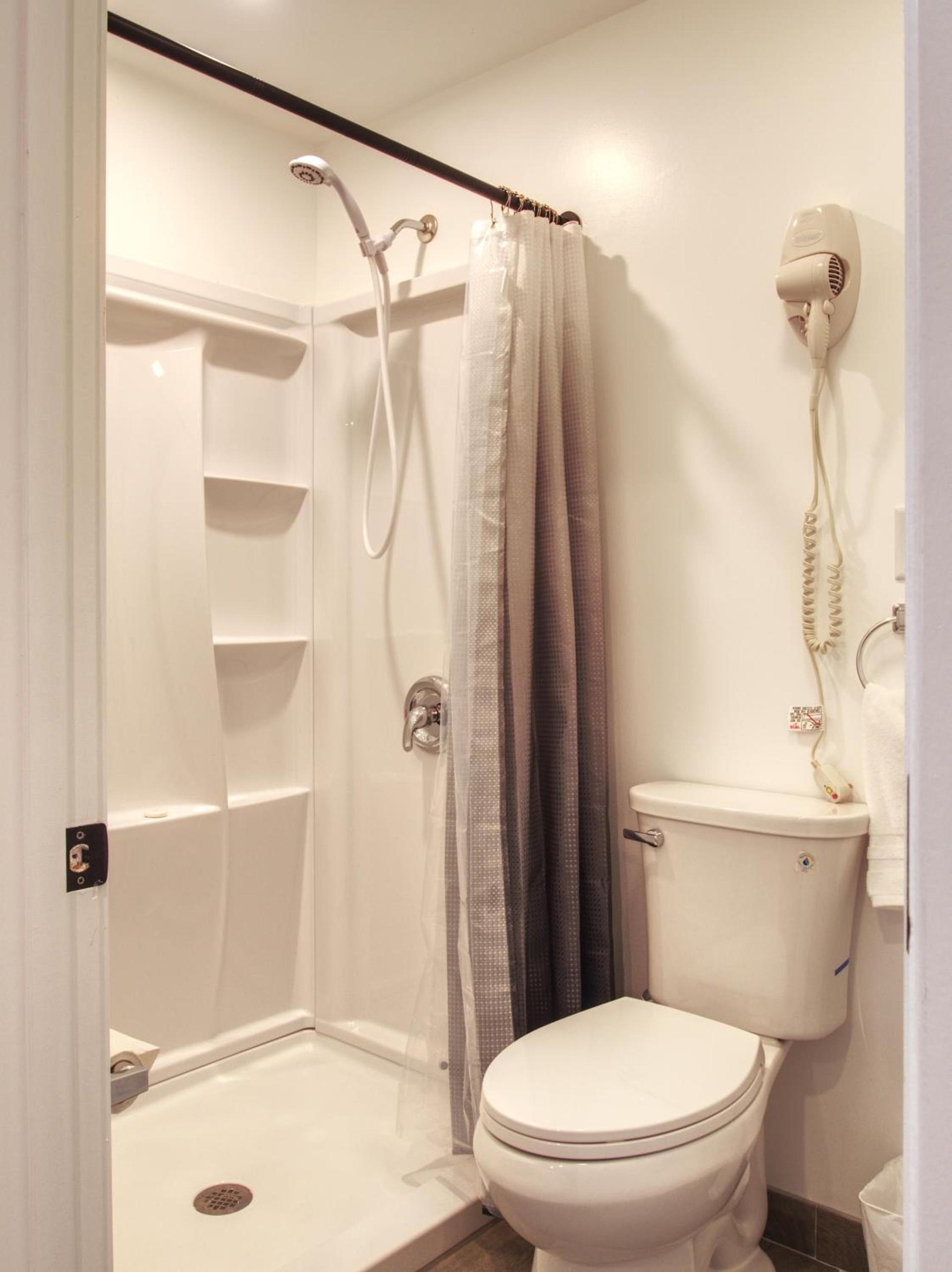 Vermont Suites photo 31