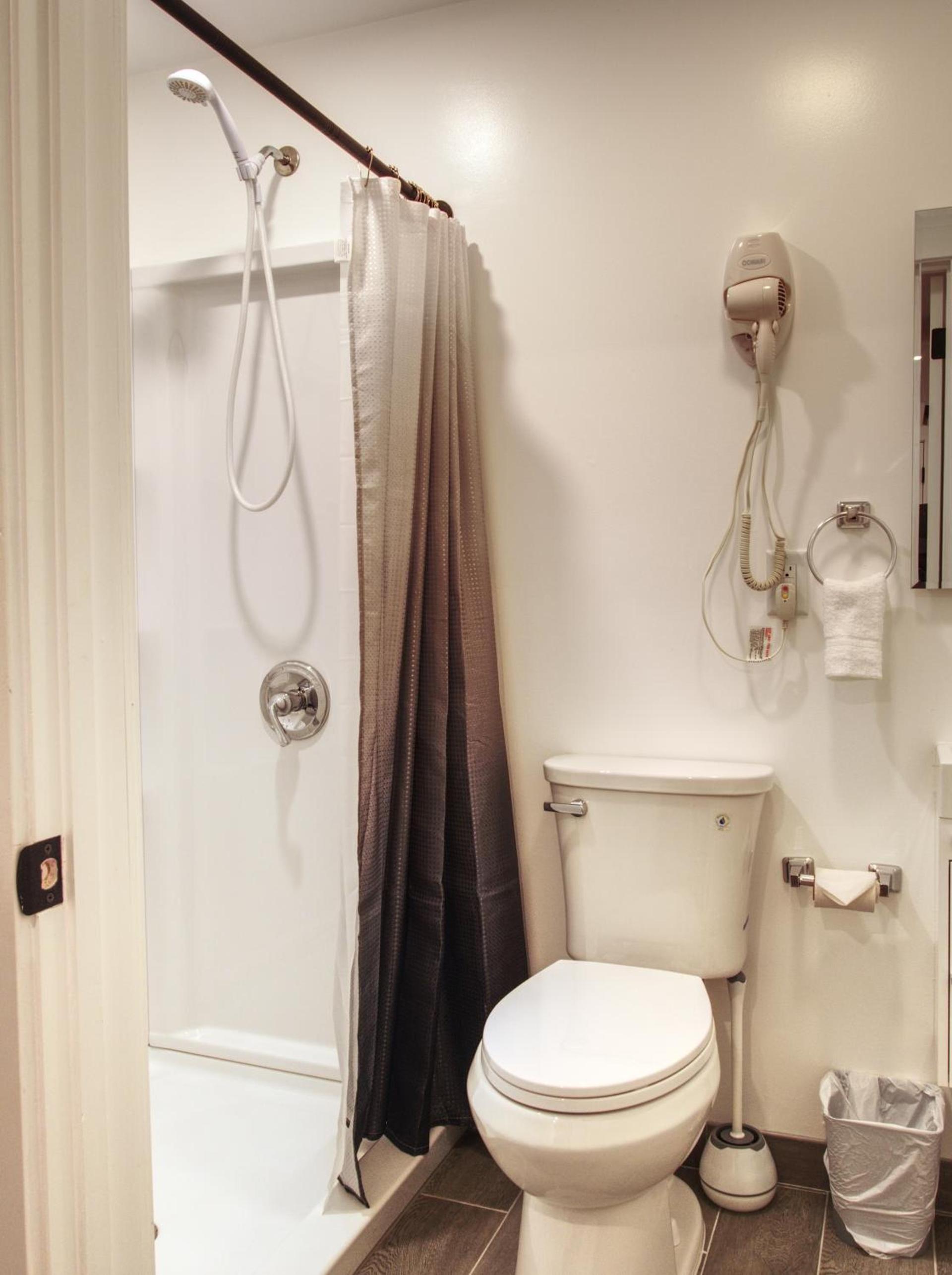 Vermont Suites photo 41