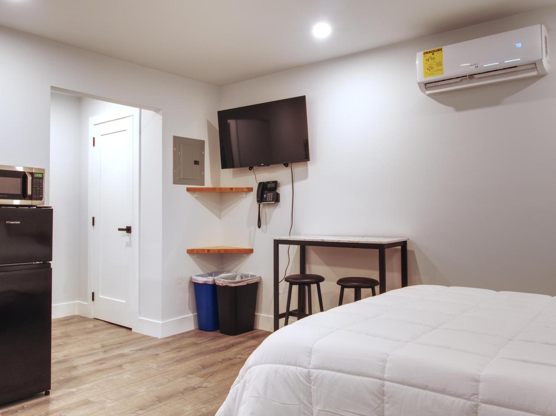 Vermont Suites photo 64