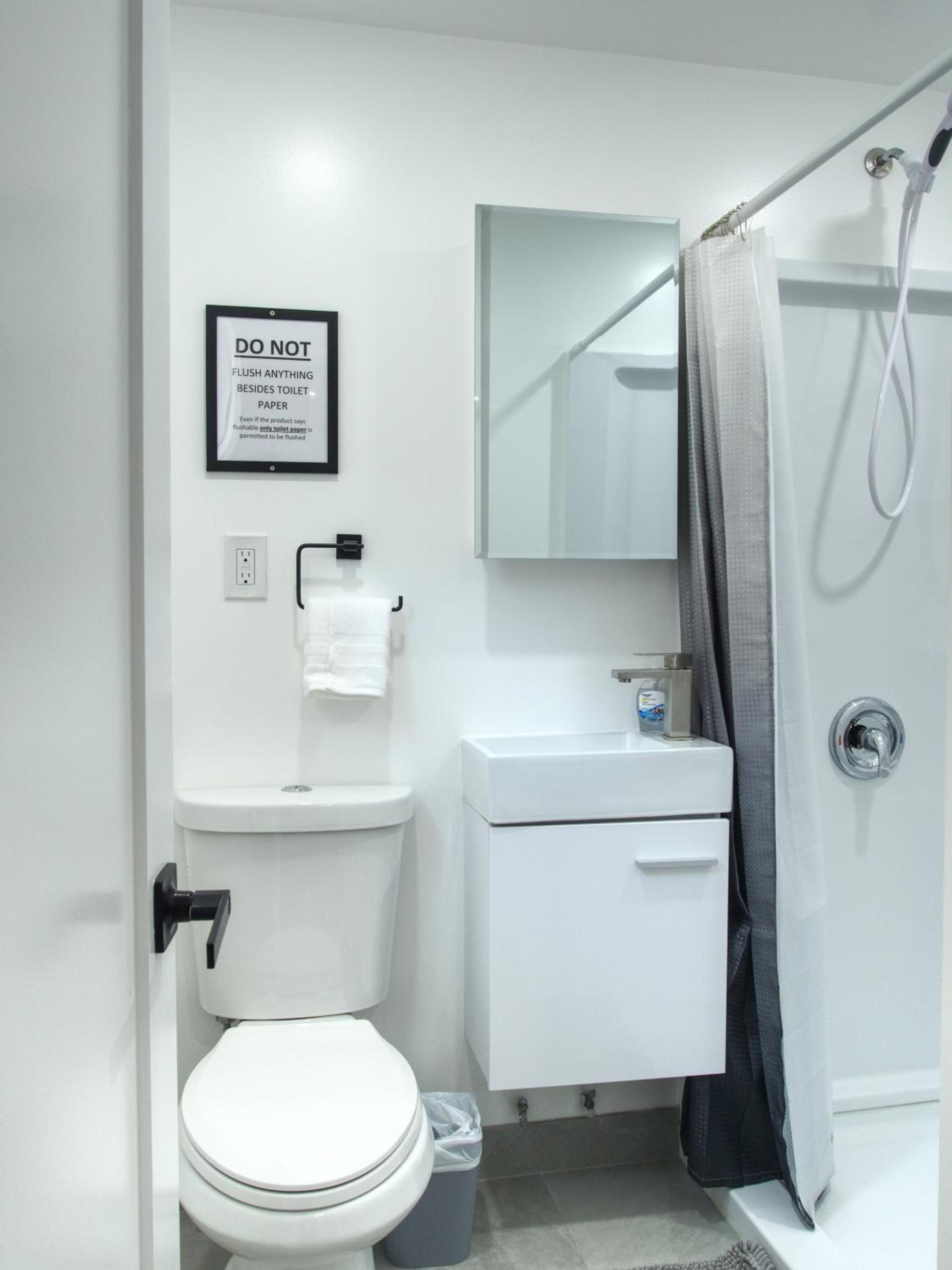 Vermont Suites photo 53