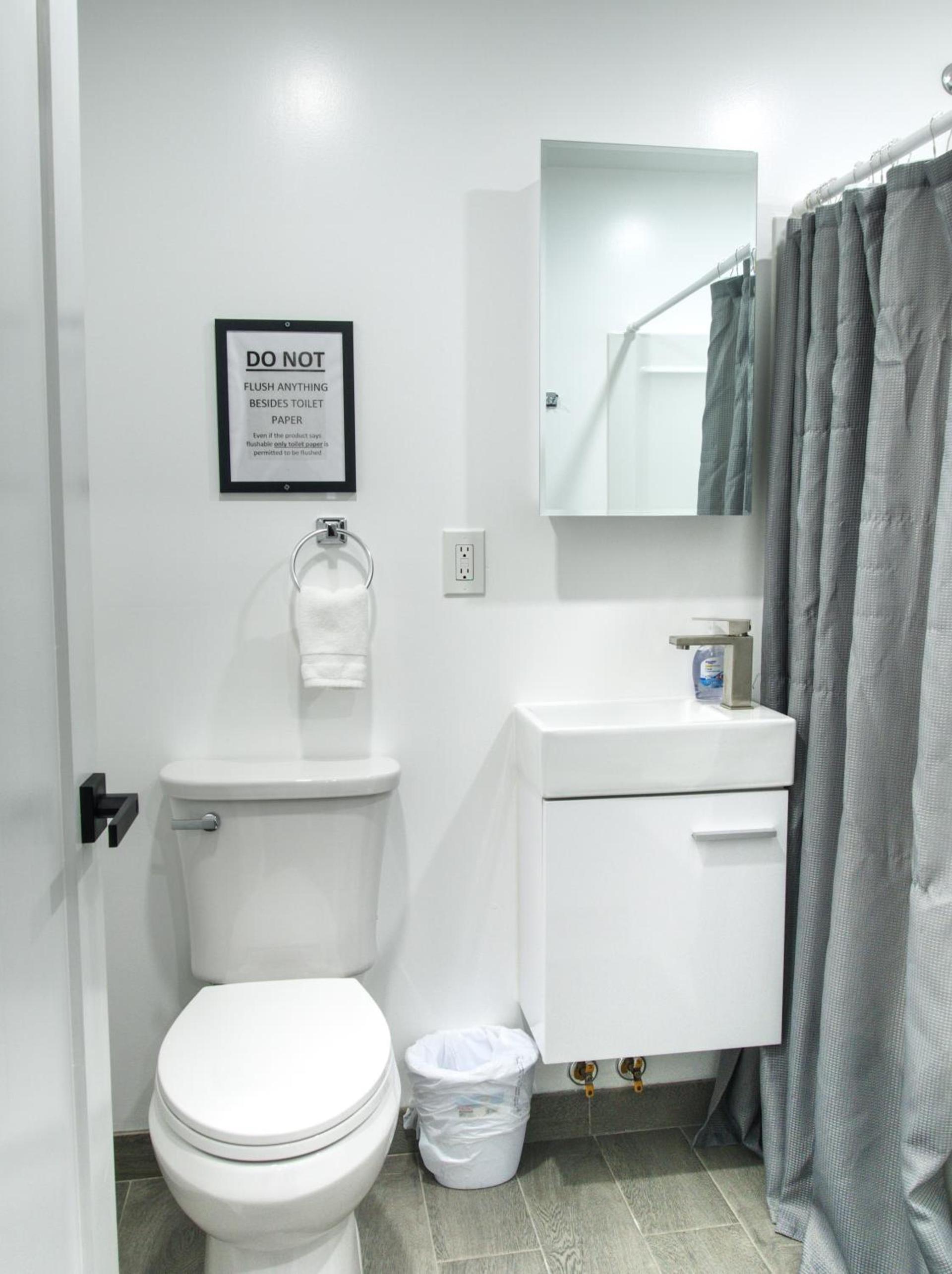 Vermont Suites photo 57