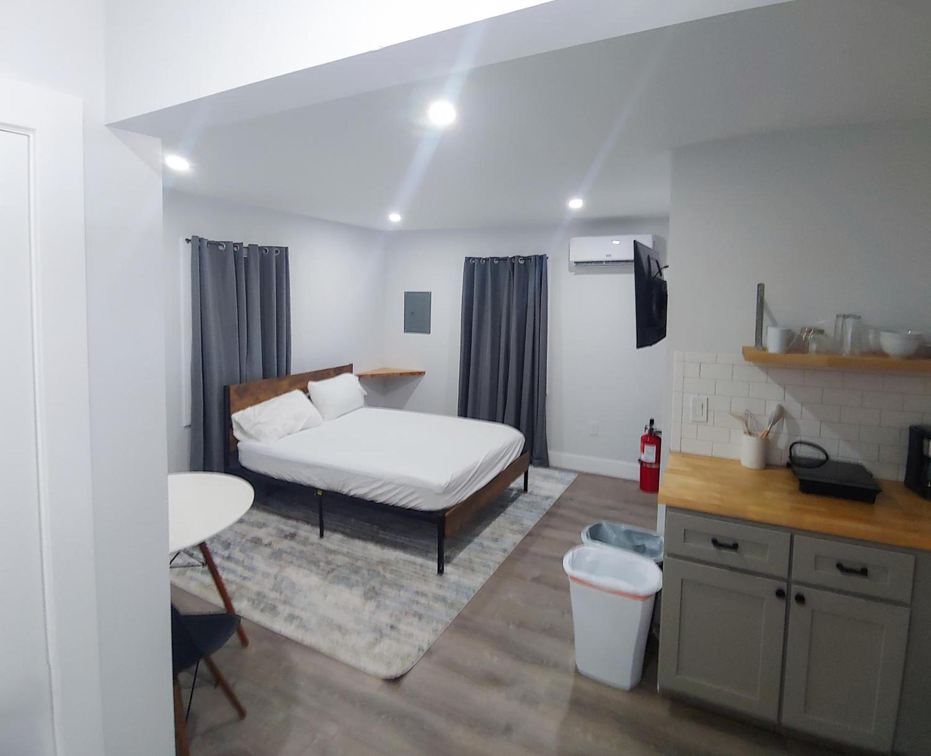 Vermont Suites photo 80