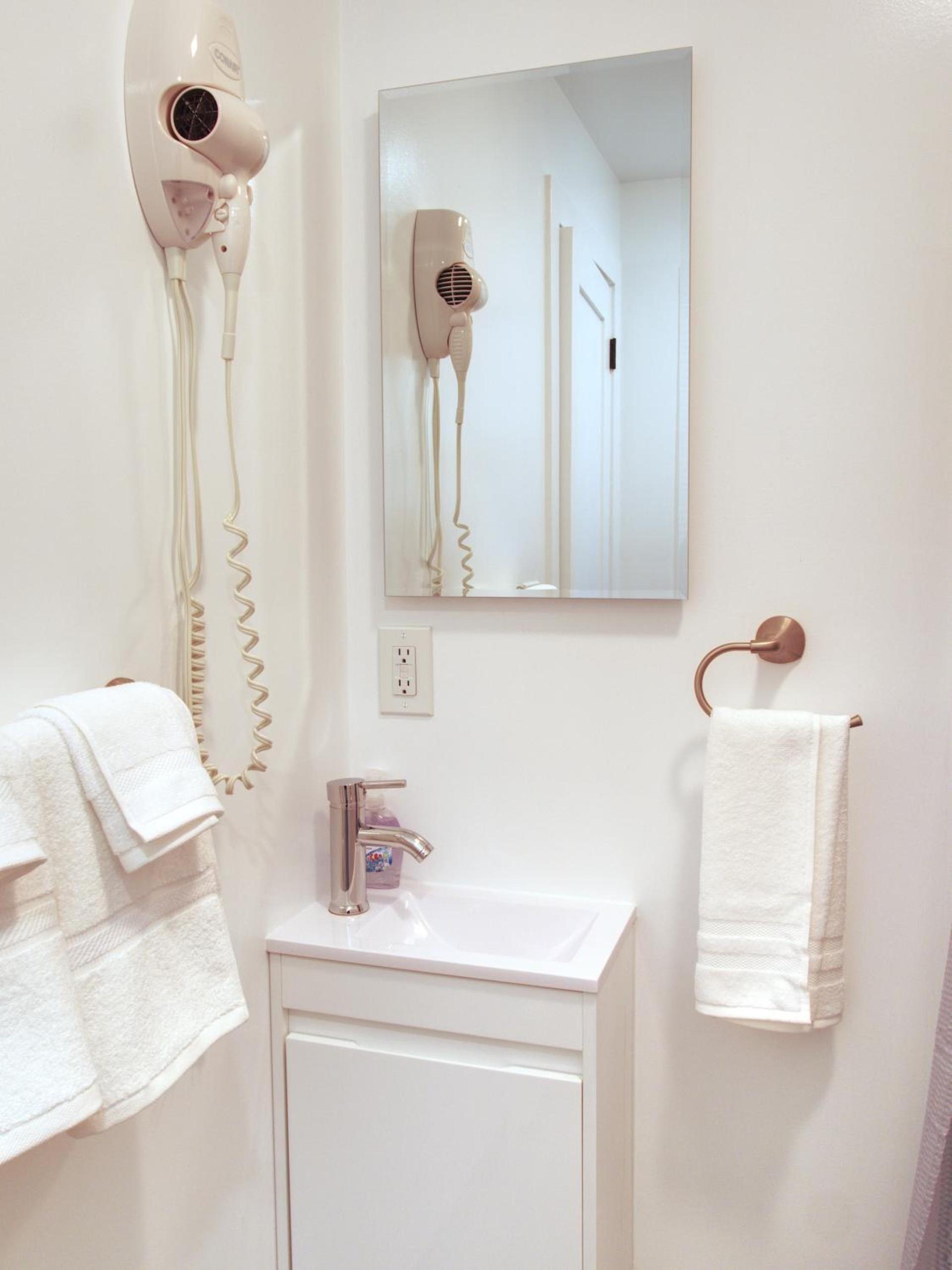 Vermont Suites photo 93